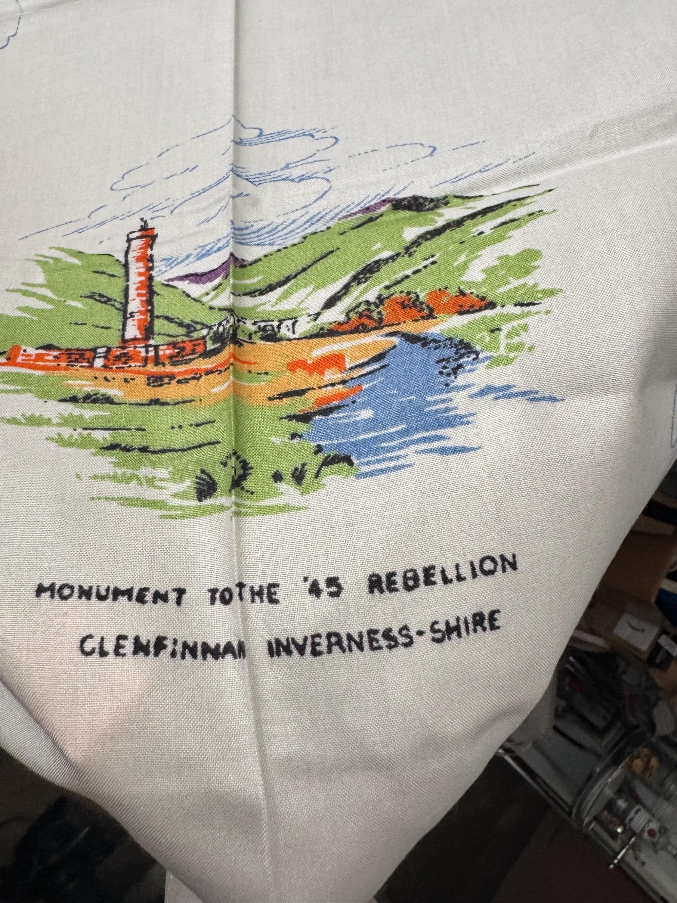 90cm Vintage printed souvenir tablecloth SCOTLAND landmarks Scottish cities