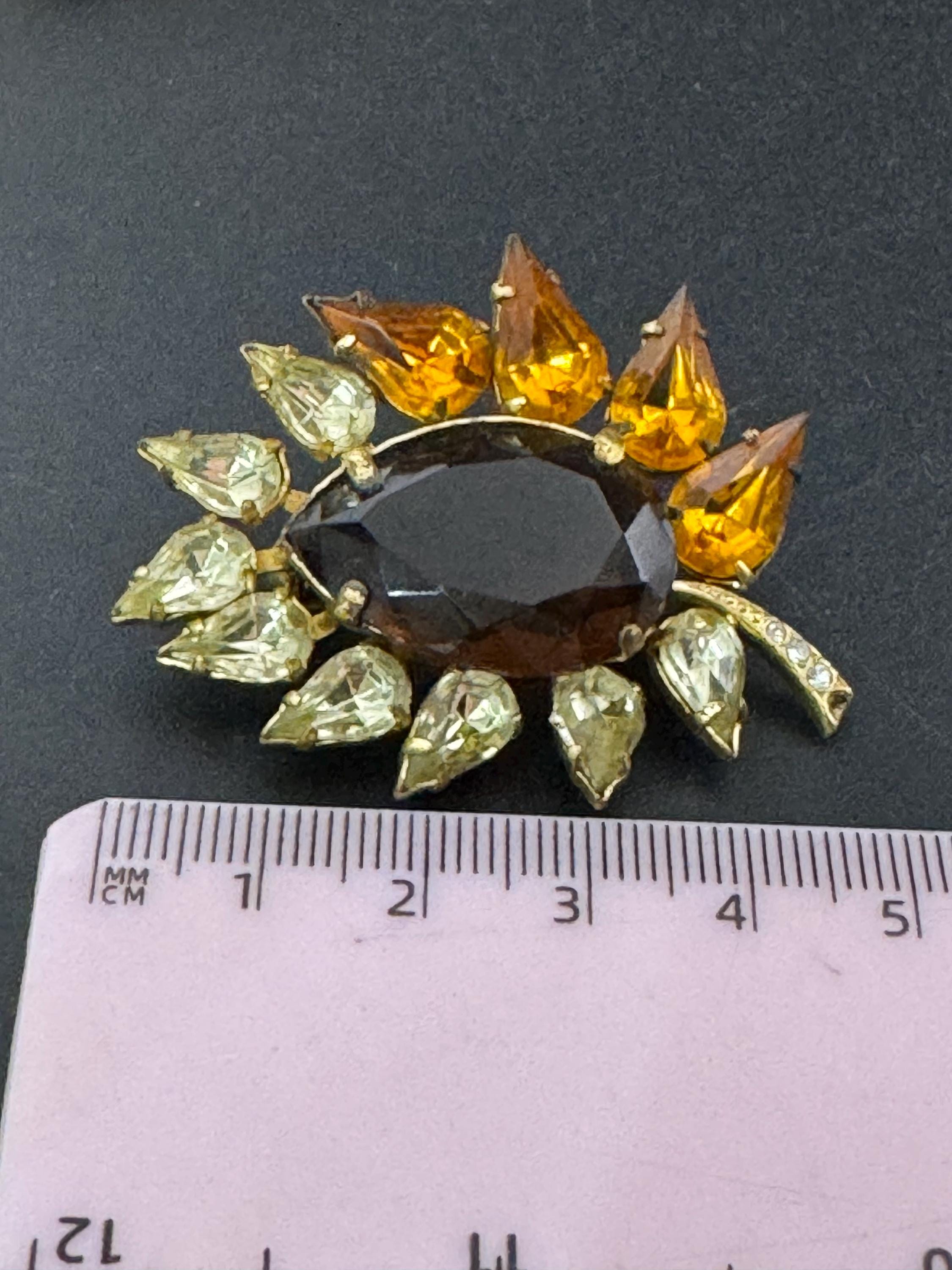 Uranium UV glass vintage orange citrine and brown cognac open back brooch 1950s