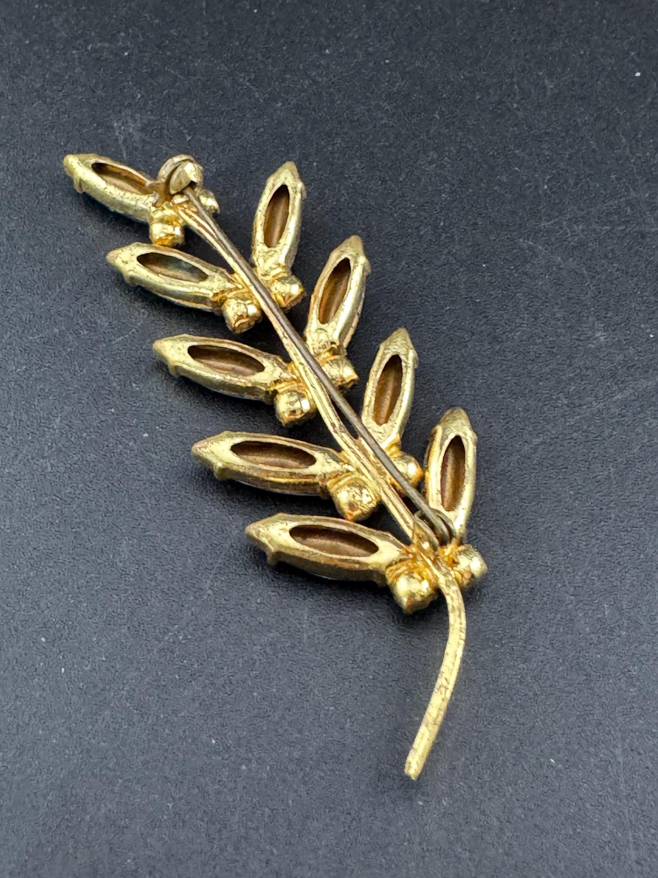 Vintage sapphire blue Faceted navette glass Diamanté floral Brooch