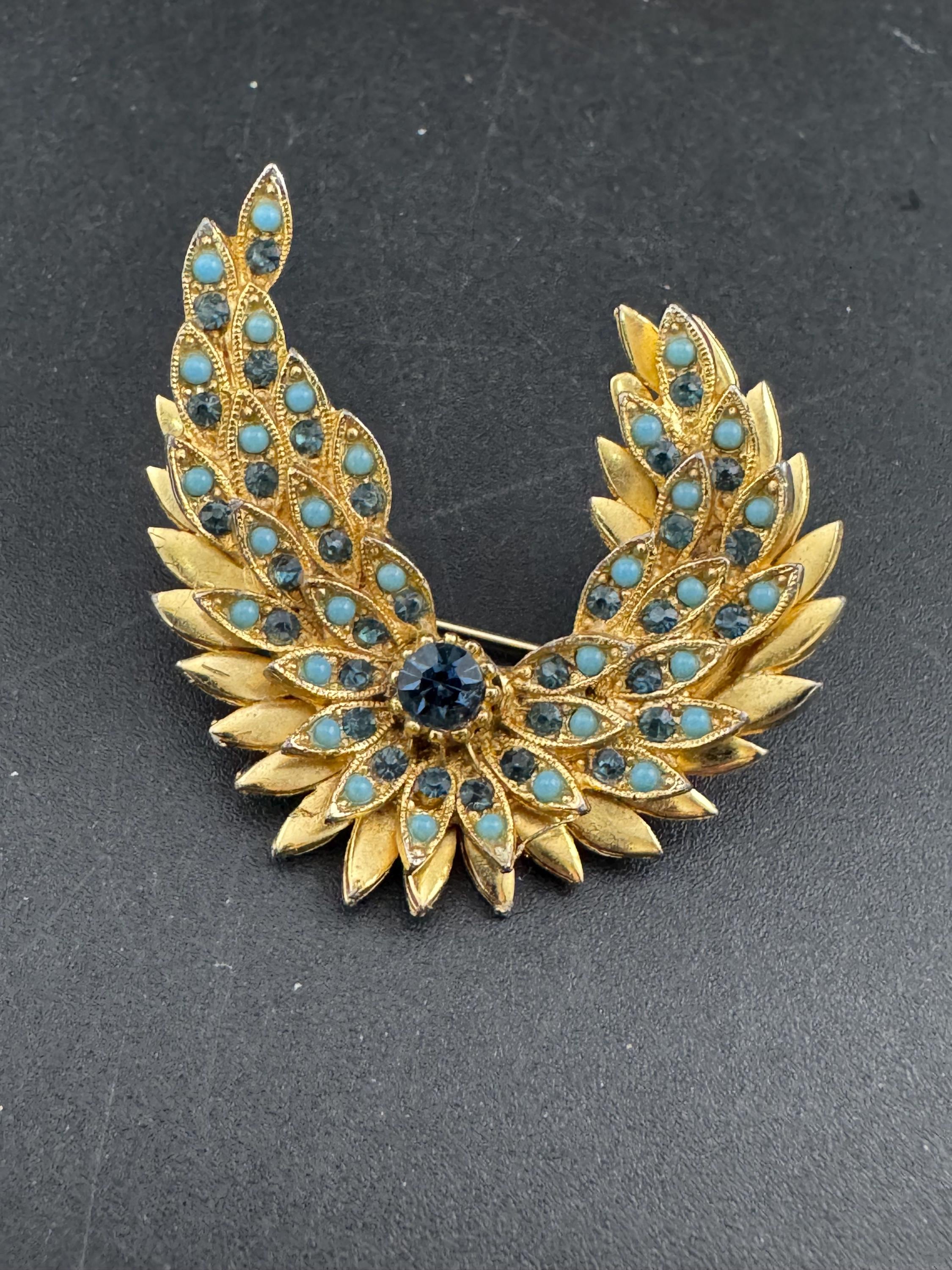 Vintage sapphire blue Faceted navette glass Diamanté floral Brooch