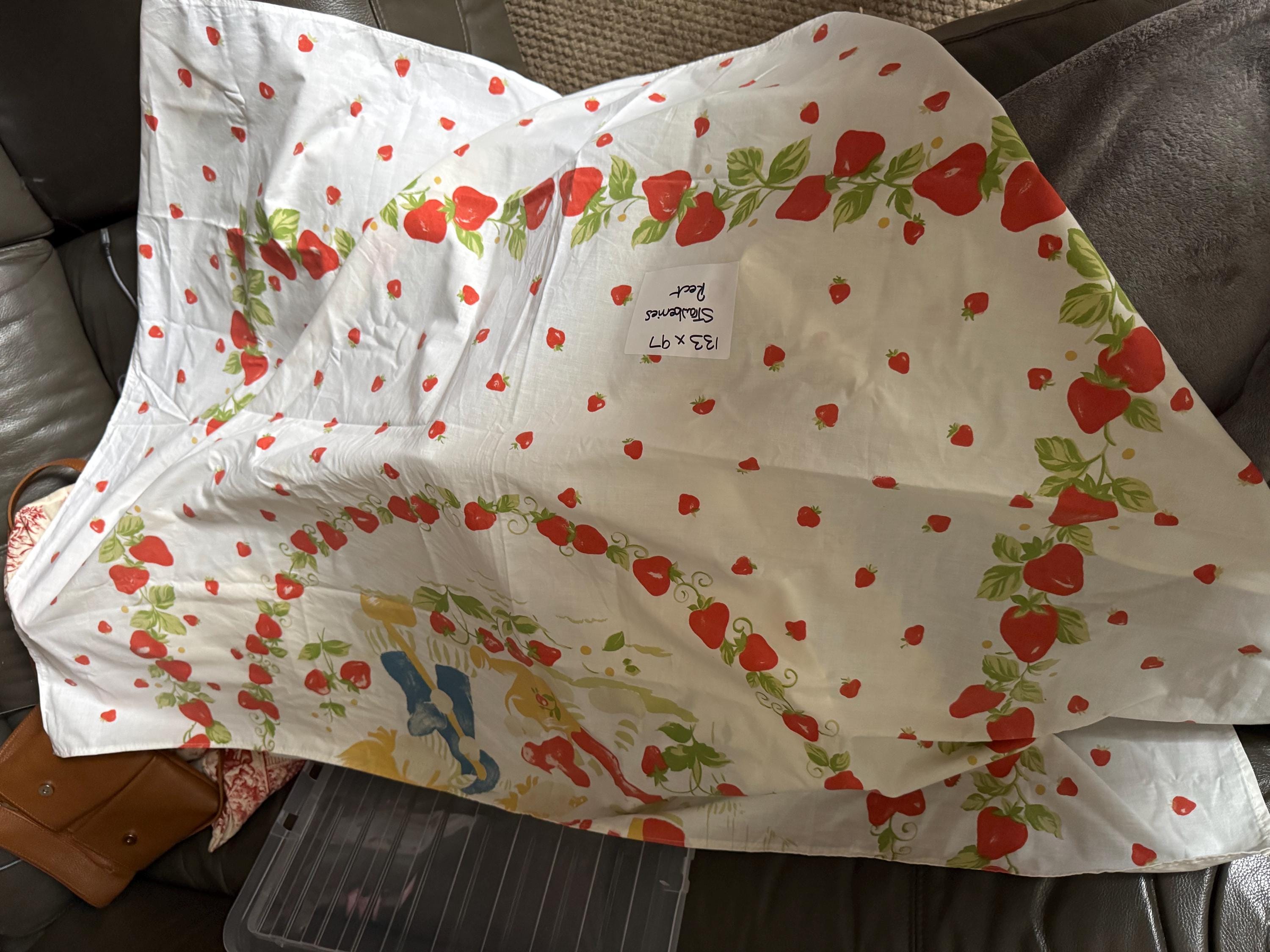 133cm x 96cm half size tablecloth with summer strawberry design … ideal for a smallholder selling fruit or preserves. Perfect size !