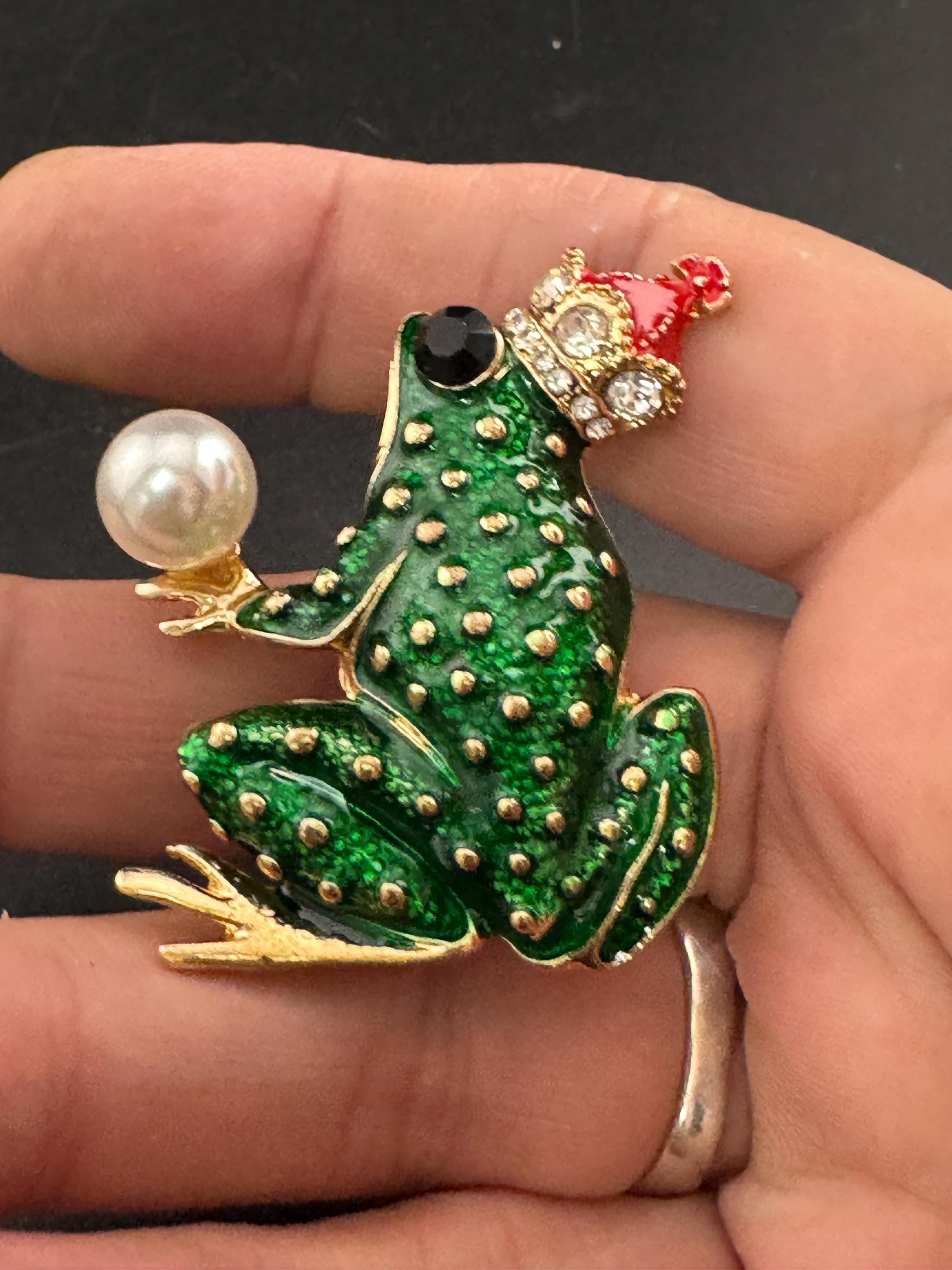 Novelty Frog Prince brooch, Green enamel, pearl & diamanté