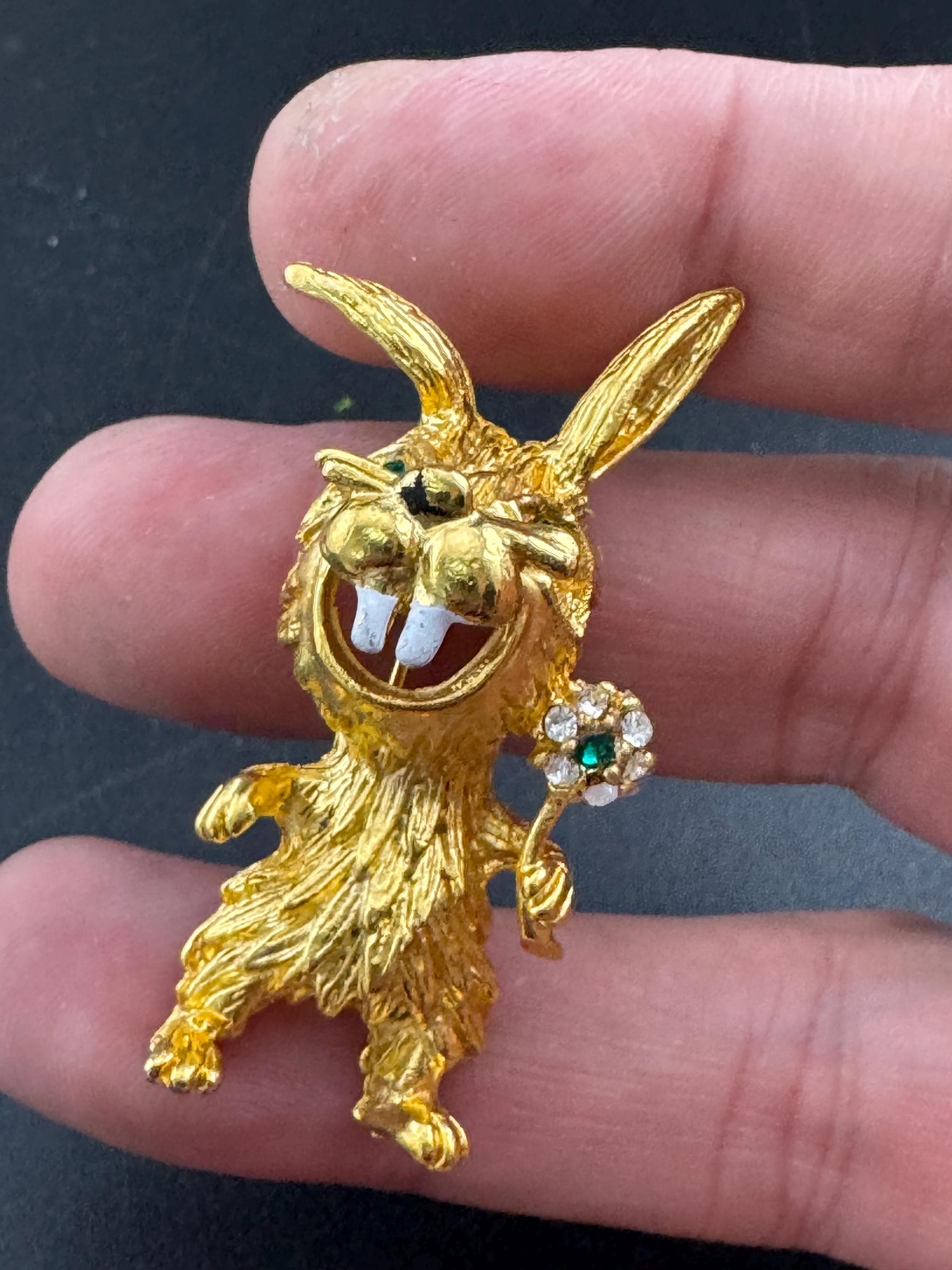 Novelty rabbit brooch, gold tone and emerald rhinestone