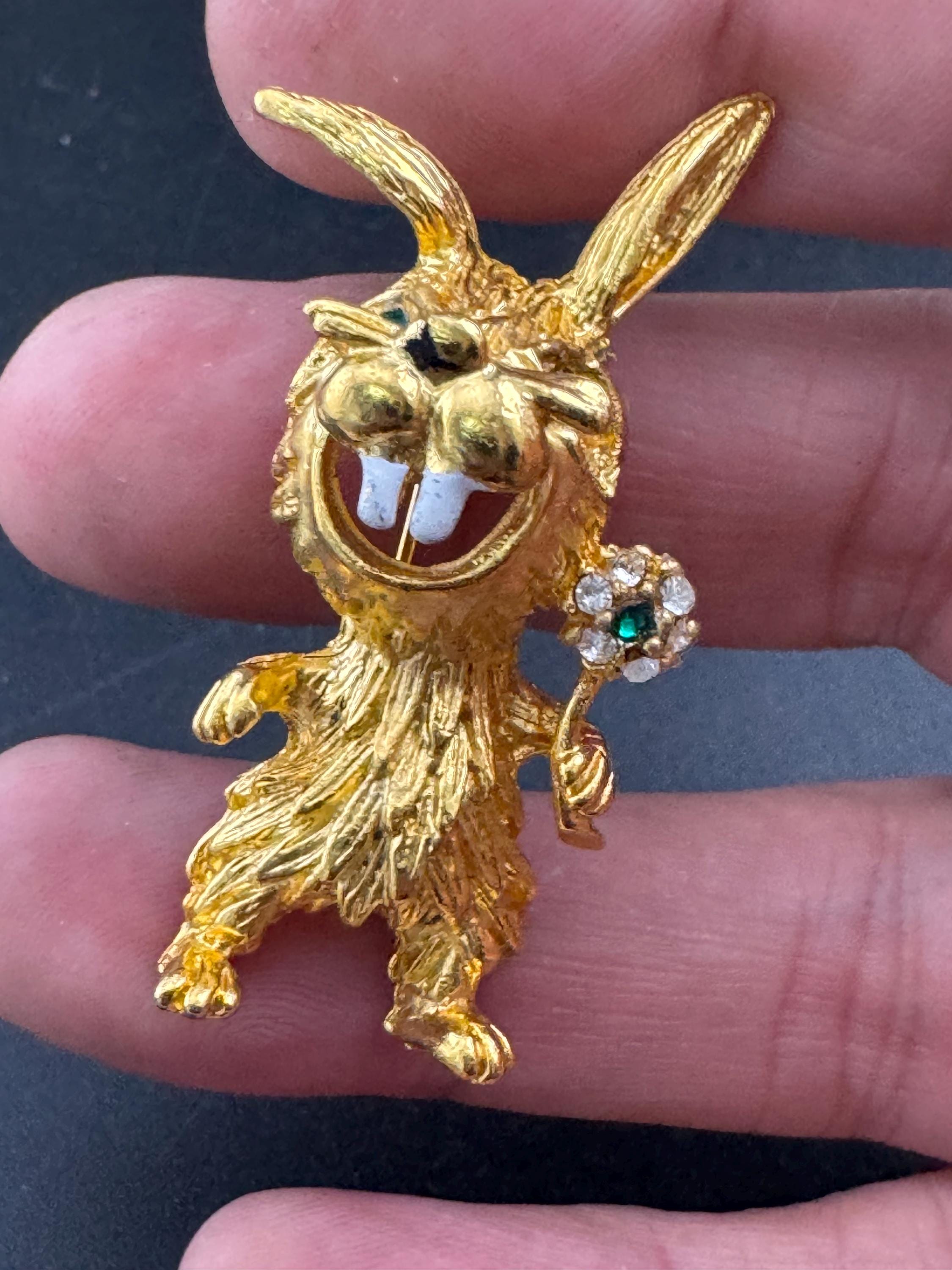 Novelty rabbit brooch, gold tone and emerald rhinestone
