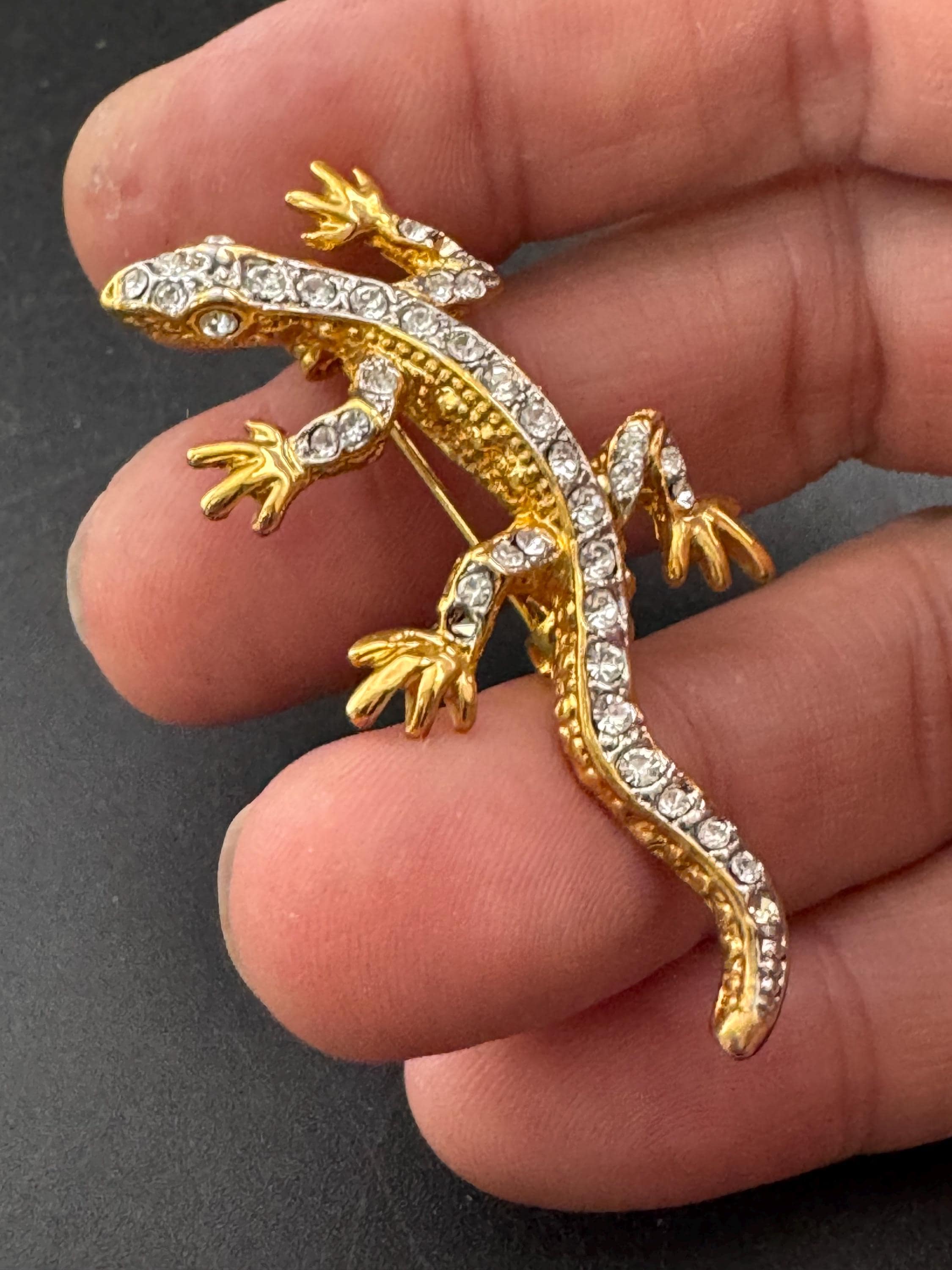 Vintage crystal set lizard brooch, gold tone