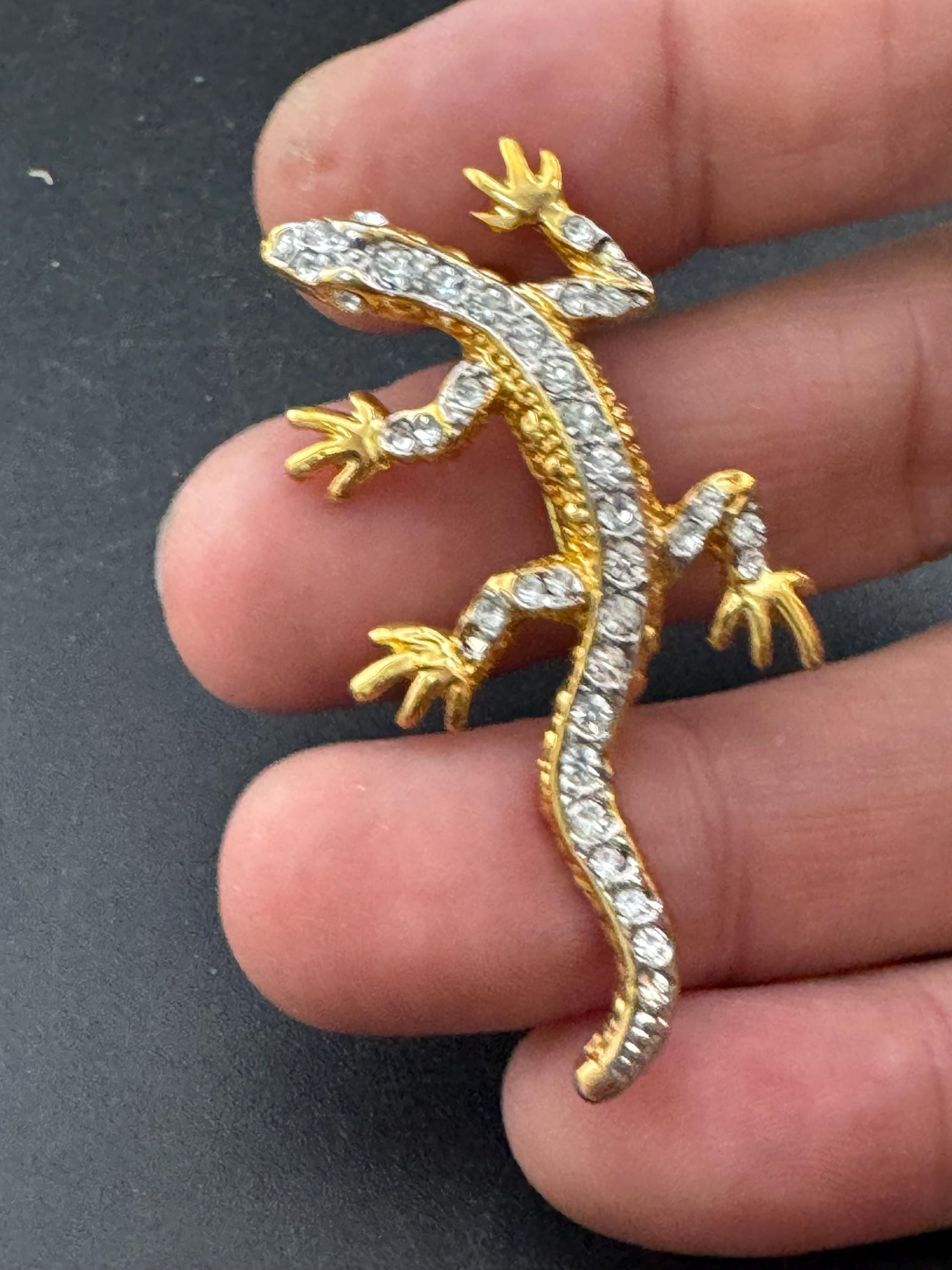 Vintage crystal set lizard brooch, gold tone