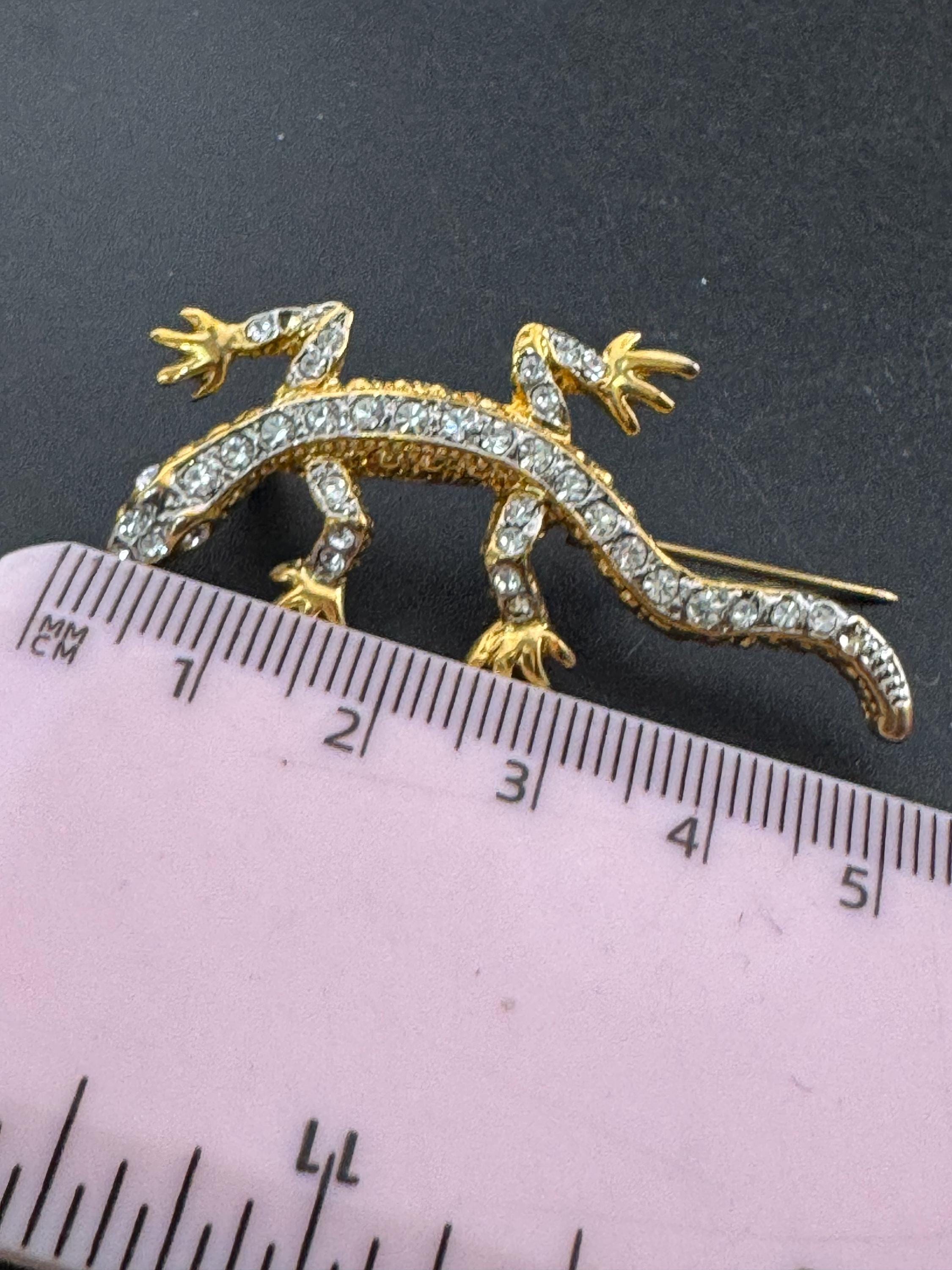 Vintage crystal set lizard brooch, gold tone