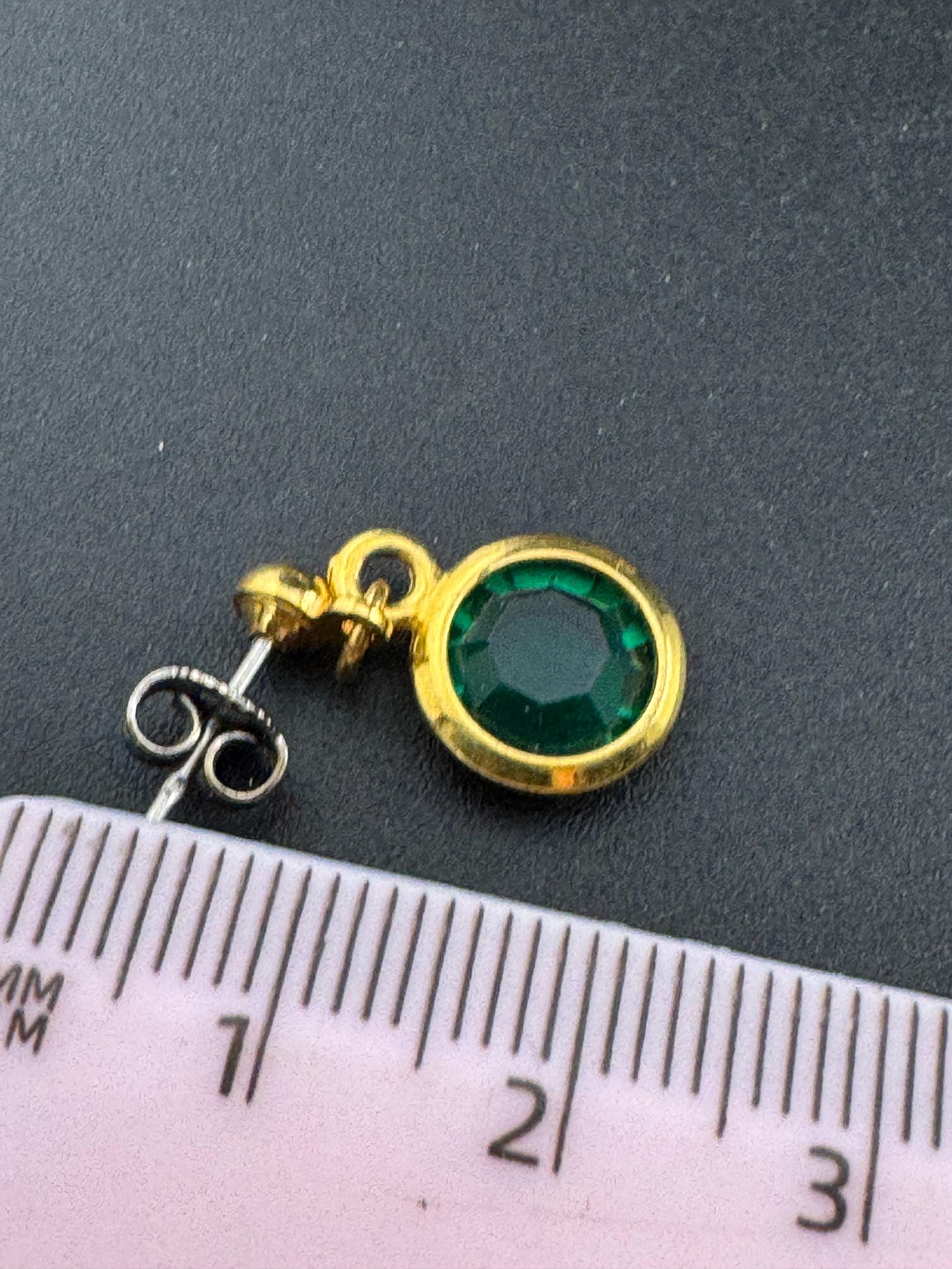 Vintage emerald green Glass Diamanté bezel rivière Earrings