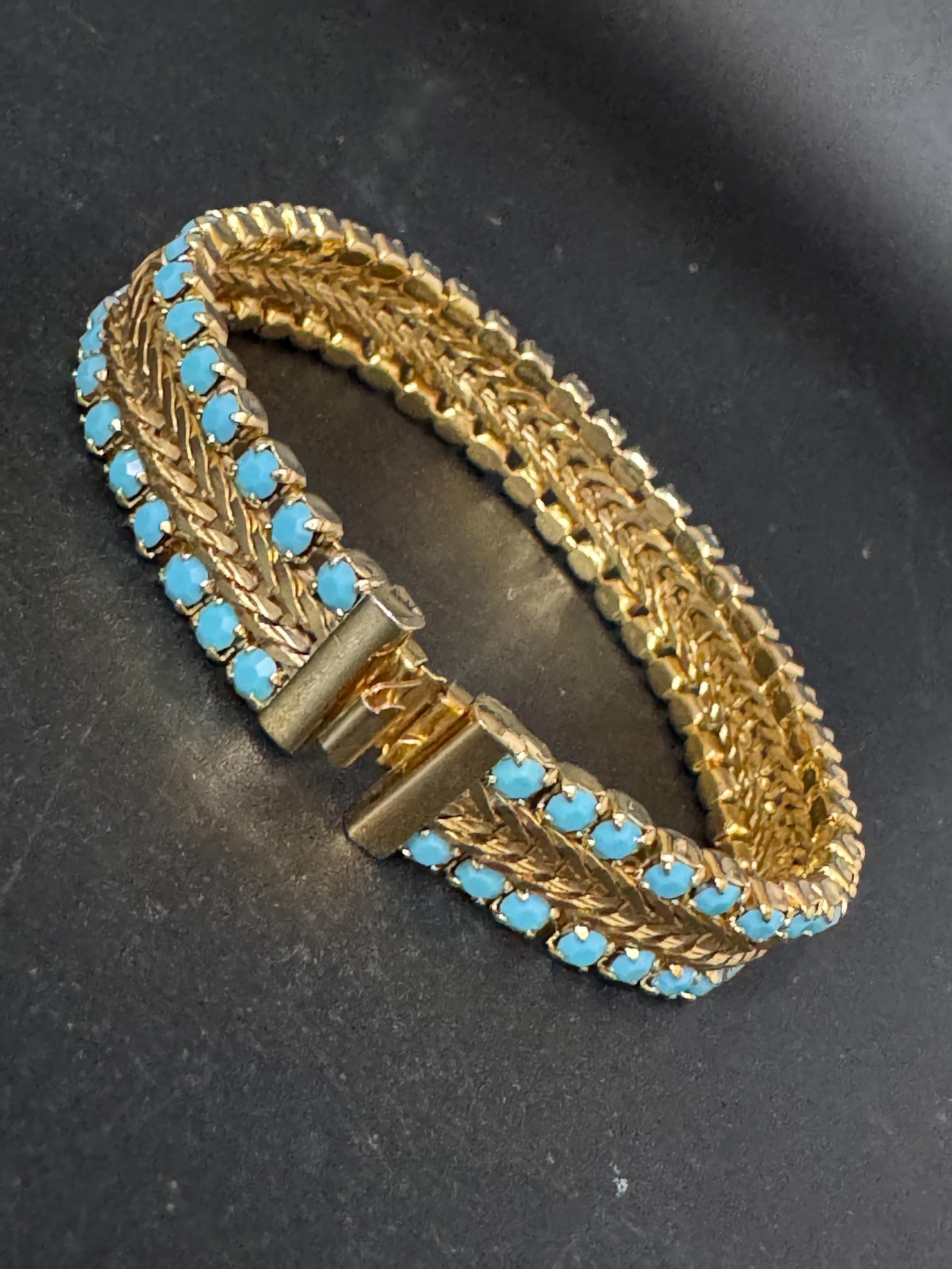 Vintage articulated flat link mesh gold tone bracelet with turquoise blue paste