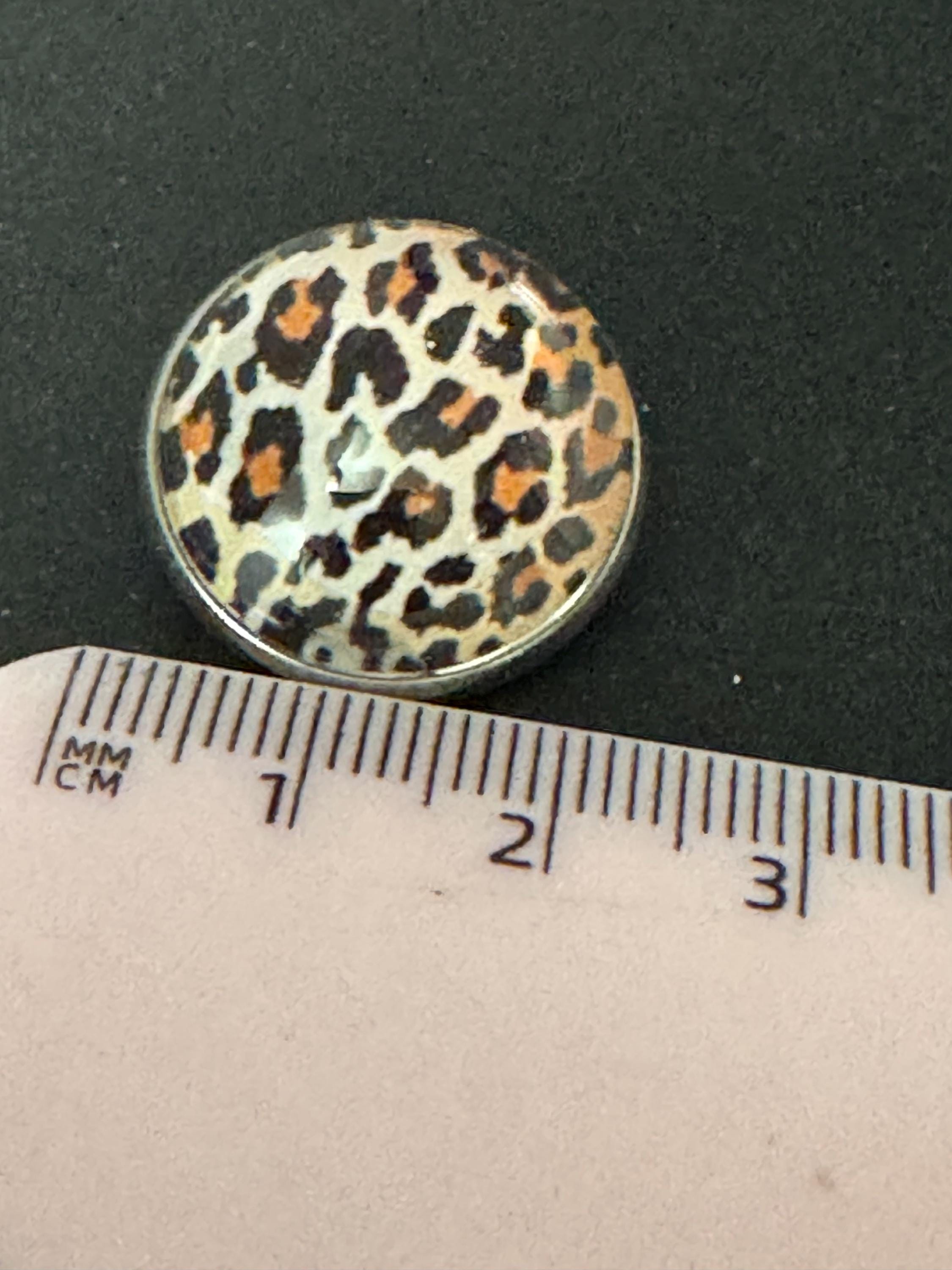 20mm leopard print clip on earrings, stainless steel silver tone glass