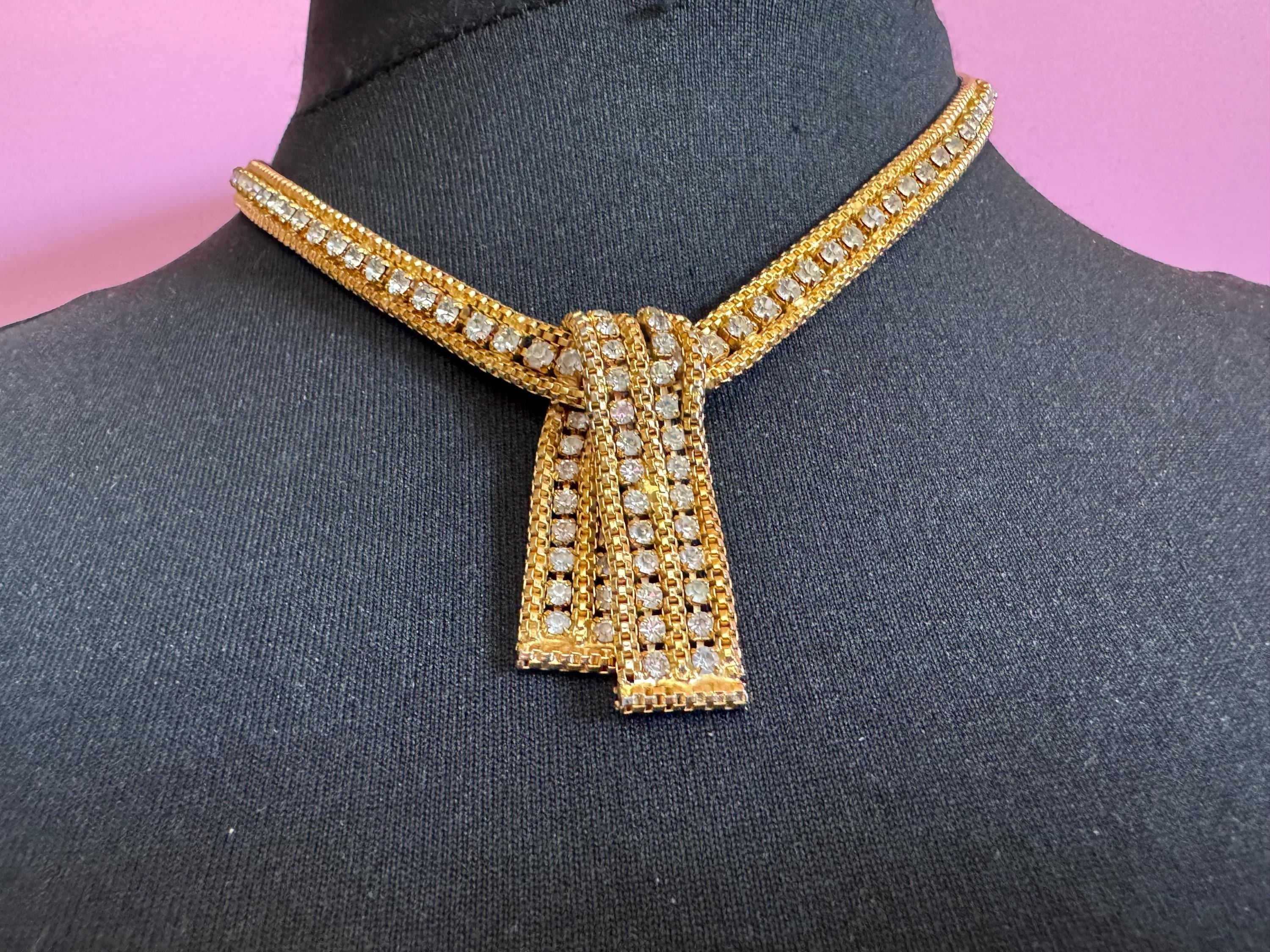 Vintage penino gold tone mesh & Clear paste diamanté waterfall lariat necklace