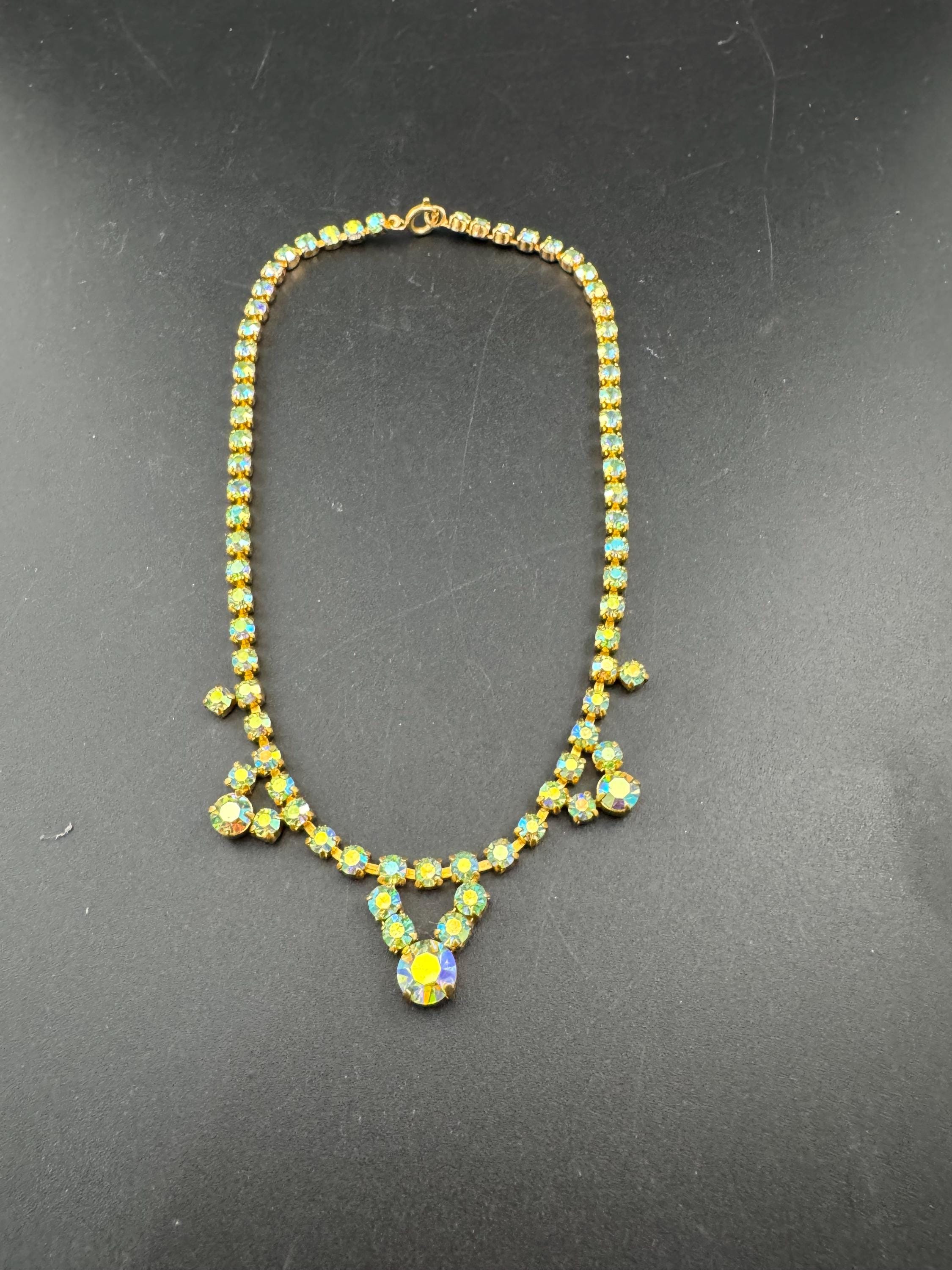 Uranium glass Petite fit 38.5 blue green Aurora borealis diamanté crystal necklace, glass, vintage