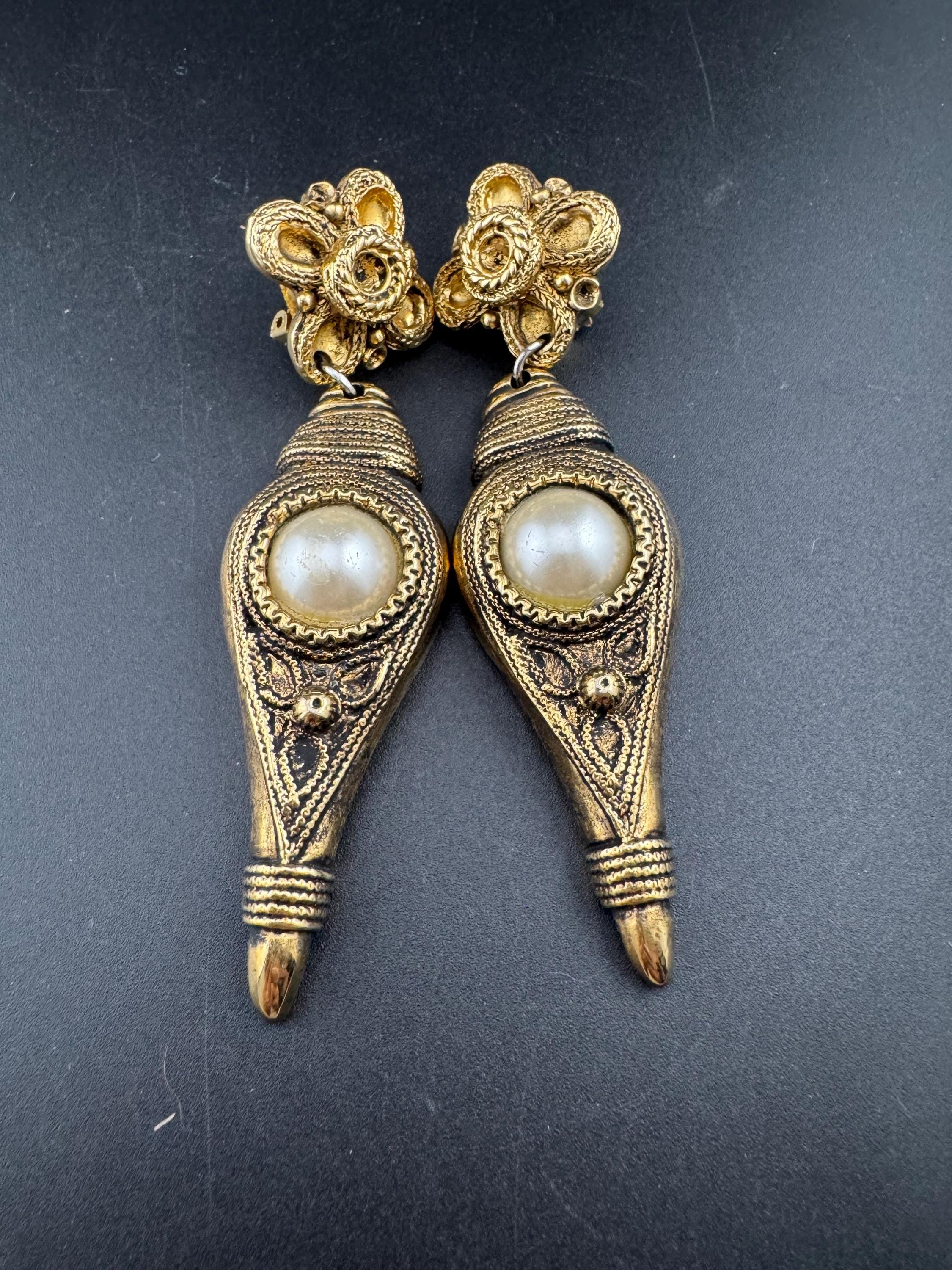 1980s signed Clare Deve huge high end oversized pair of faux pearl 11cm dangly drop clip on earrings , Paris designer gold resin