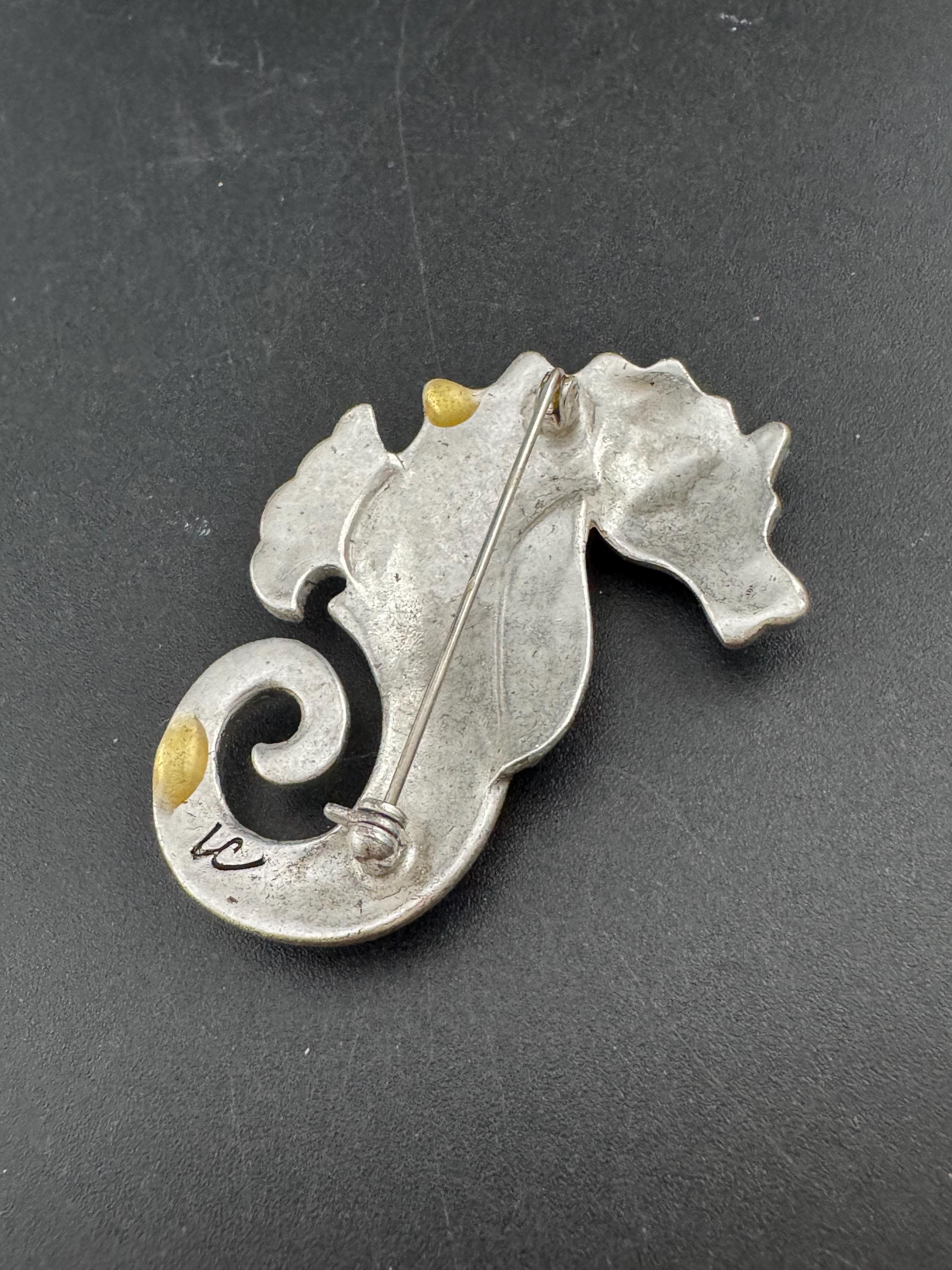 Signed Liz Claiborne seahorses brooch, large with turquoise beading