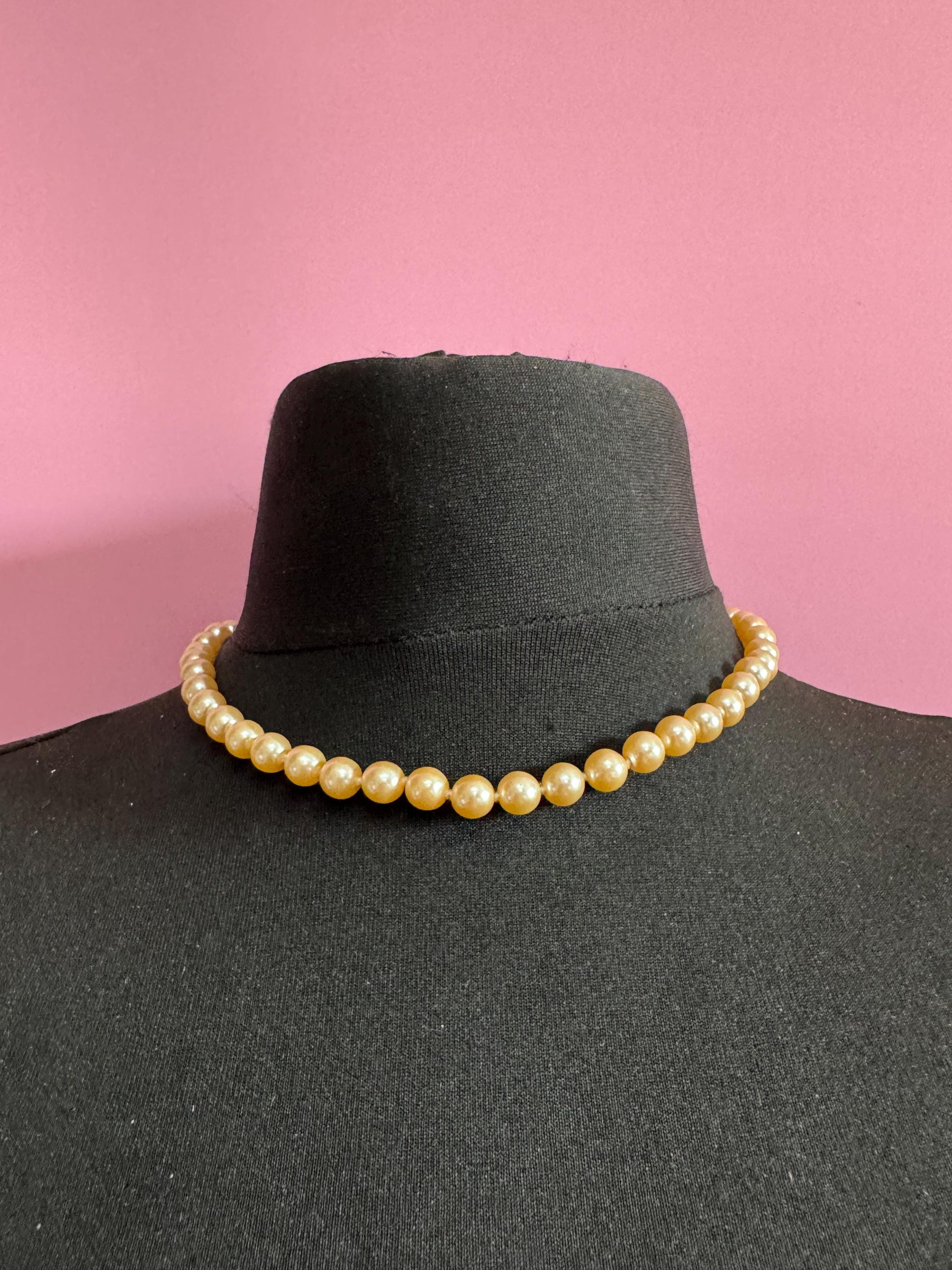 vintage cream glass pearl necklace silver tone rhinestone clasp 46cm graduated beads