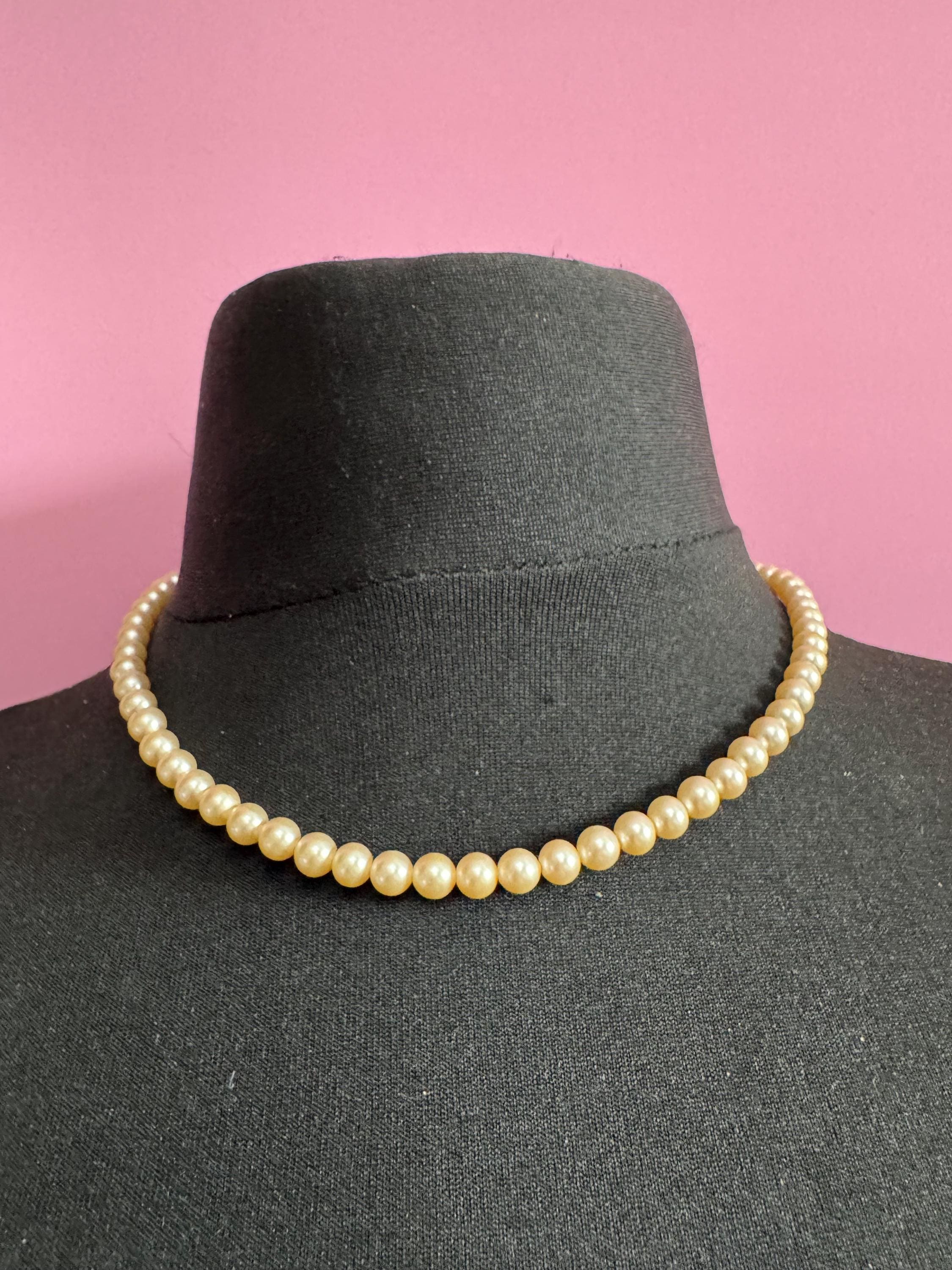 vintage cream glass pearl necklace silver tone rhinestone clasp 46cm 7mm beads