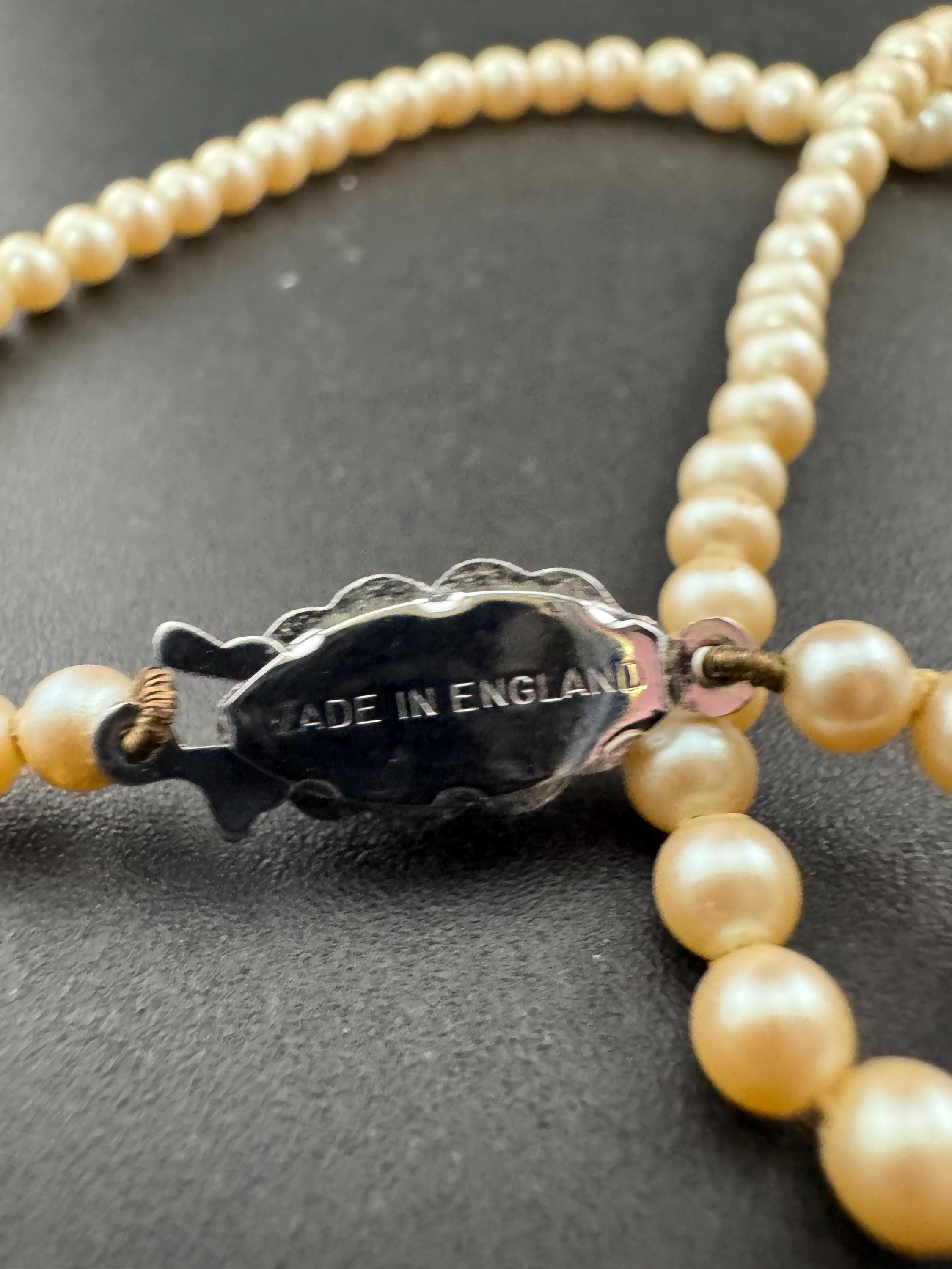 vintage cream glass pearl necklace silver tone sapphire rhinestone clasp 42cm graduated beads