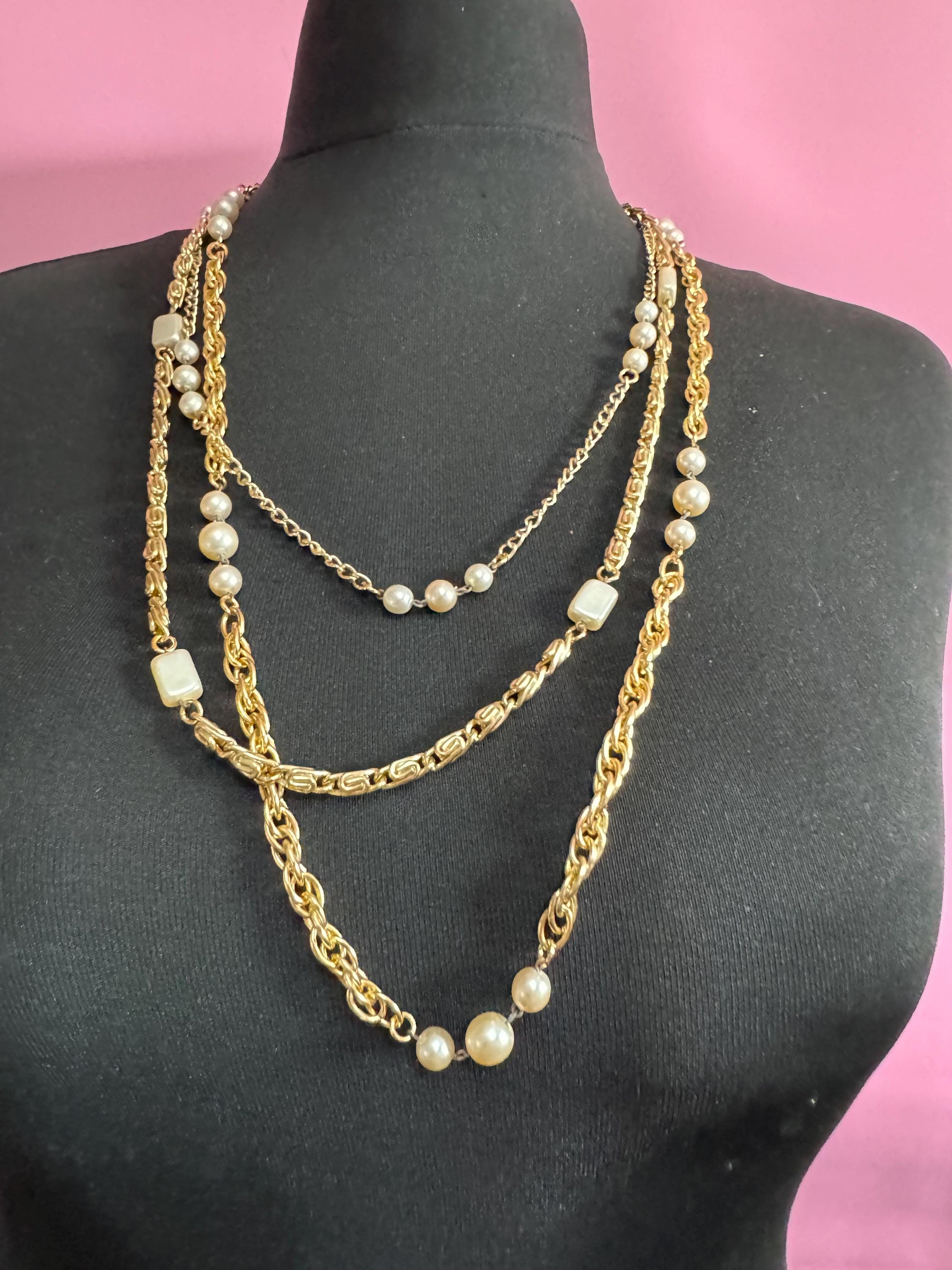 Vintage gold tone chain 3 row multi strand cream glass pearl beaded choker waterfall layering necklace