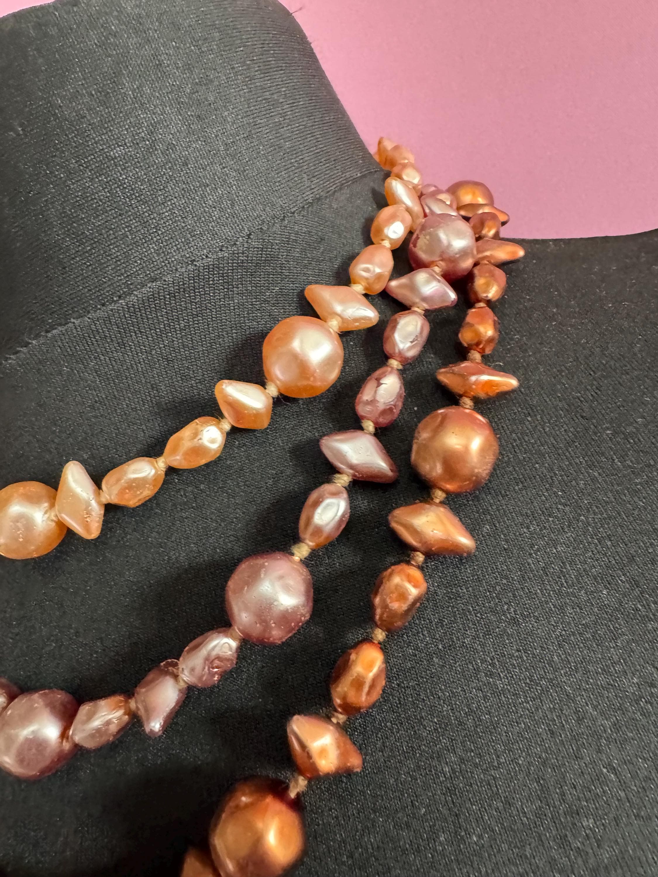 Fantastic Vintage triple strand row brown pink bronze glass faux pearl beaded multistrand necklace with a huge glass cabochon clasp
