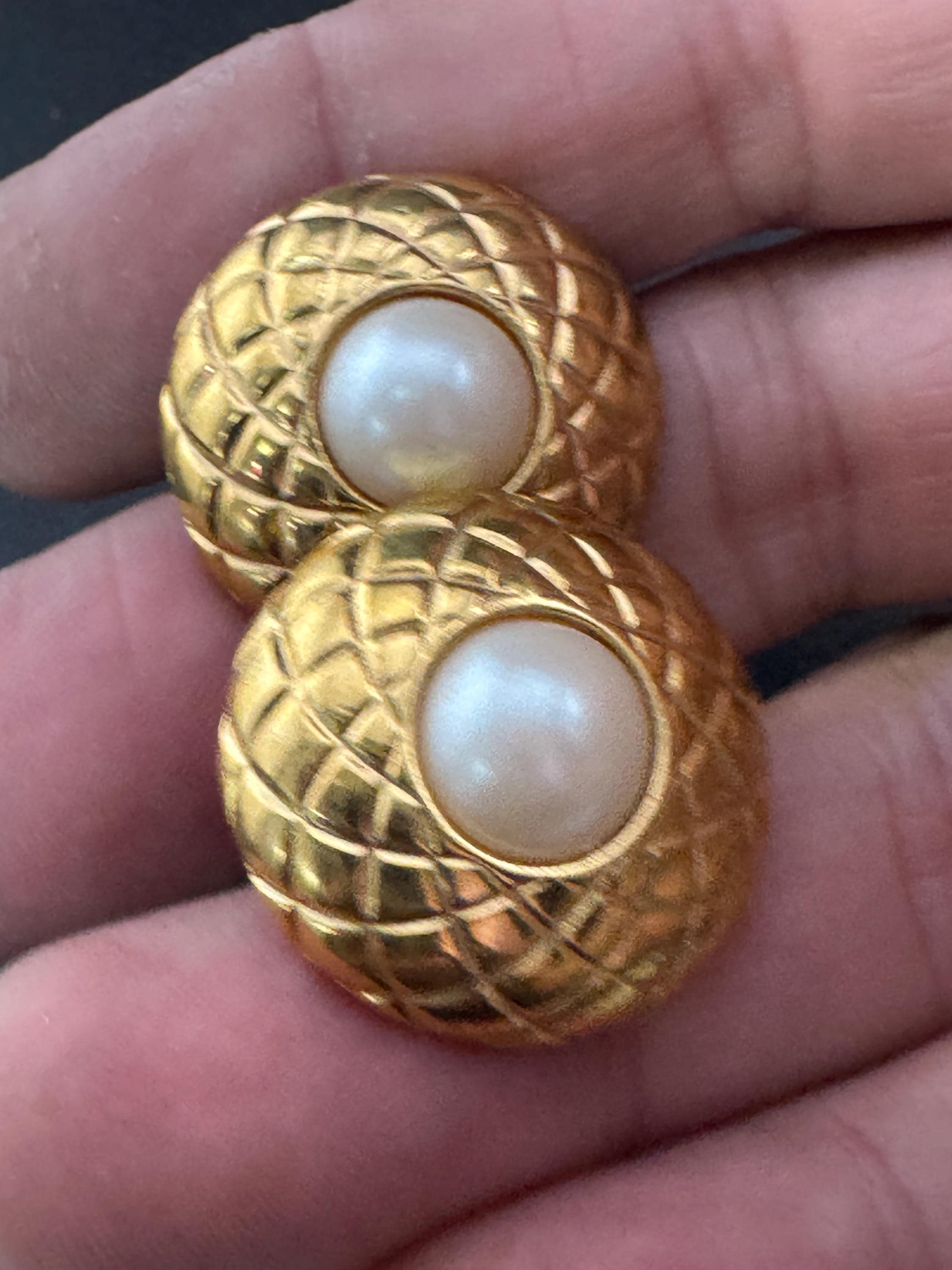 Vintage gold tone surround with modernist white faux pearl cabochon 2.5cm stud earrings for pierced ears