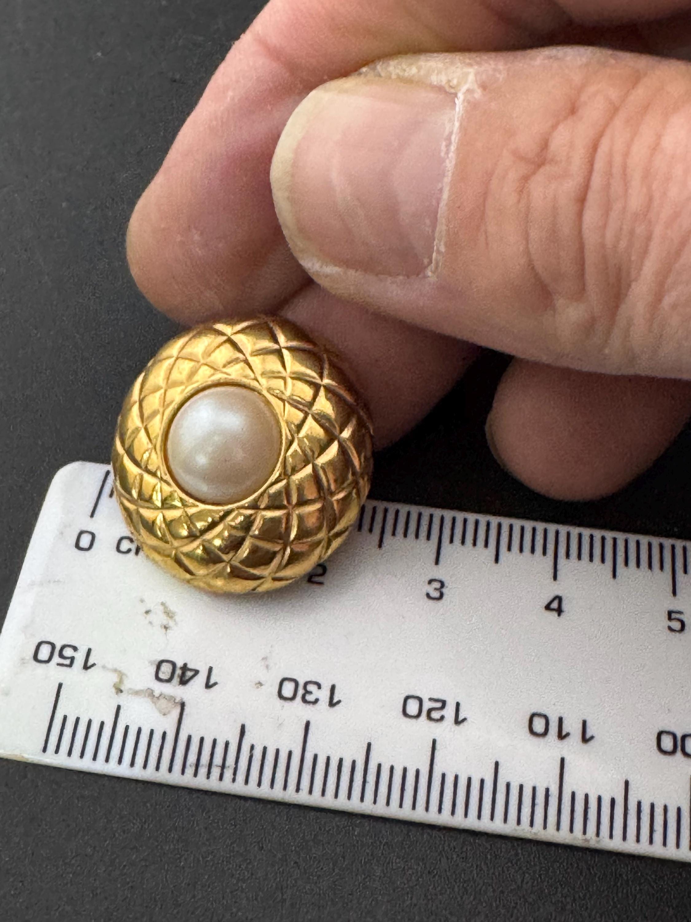 Vintage gold tone surround with modernist white faux pearl cabochon 2.5cm stud earrings for pierced ears