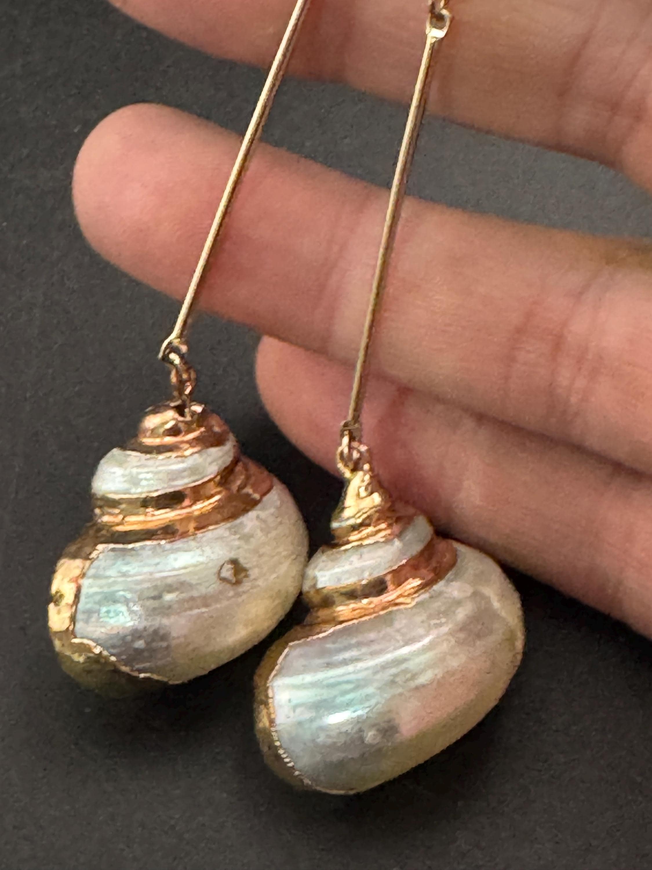 Oversized very long 7cm retro gold tone natural seashell shell nautical summer dangly drop earrings for pierced ears
