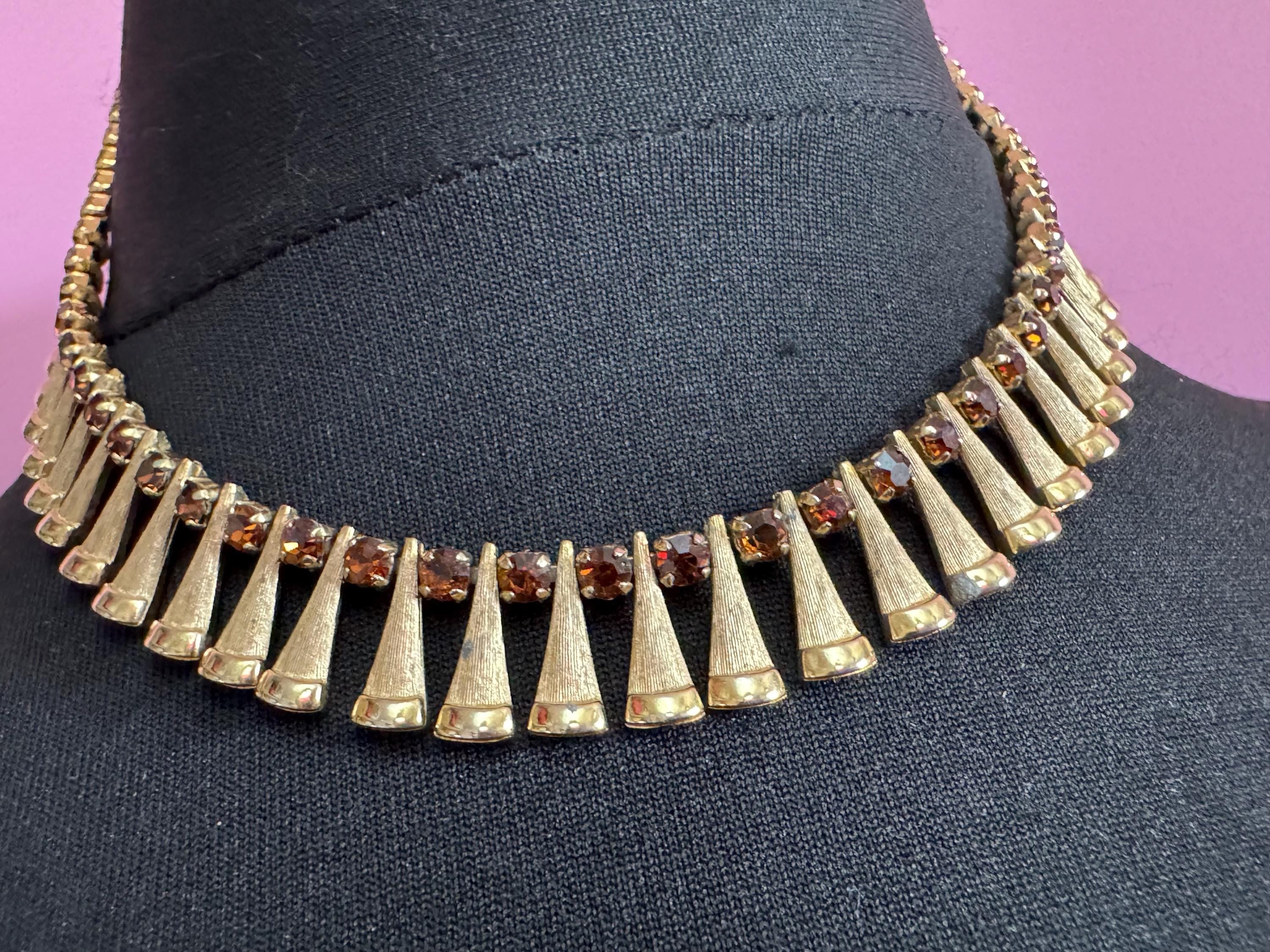 Petite fit, slim neck 35.5cm Brown cognac glass diamanté wide mesh choker necklace Vintage