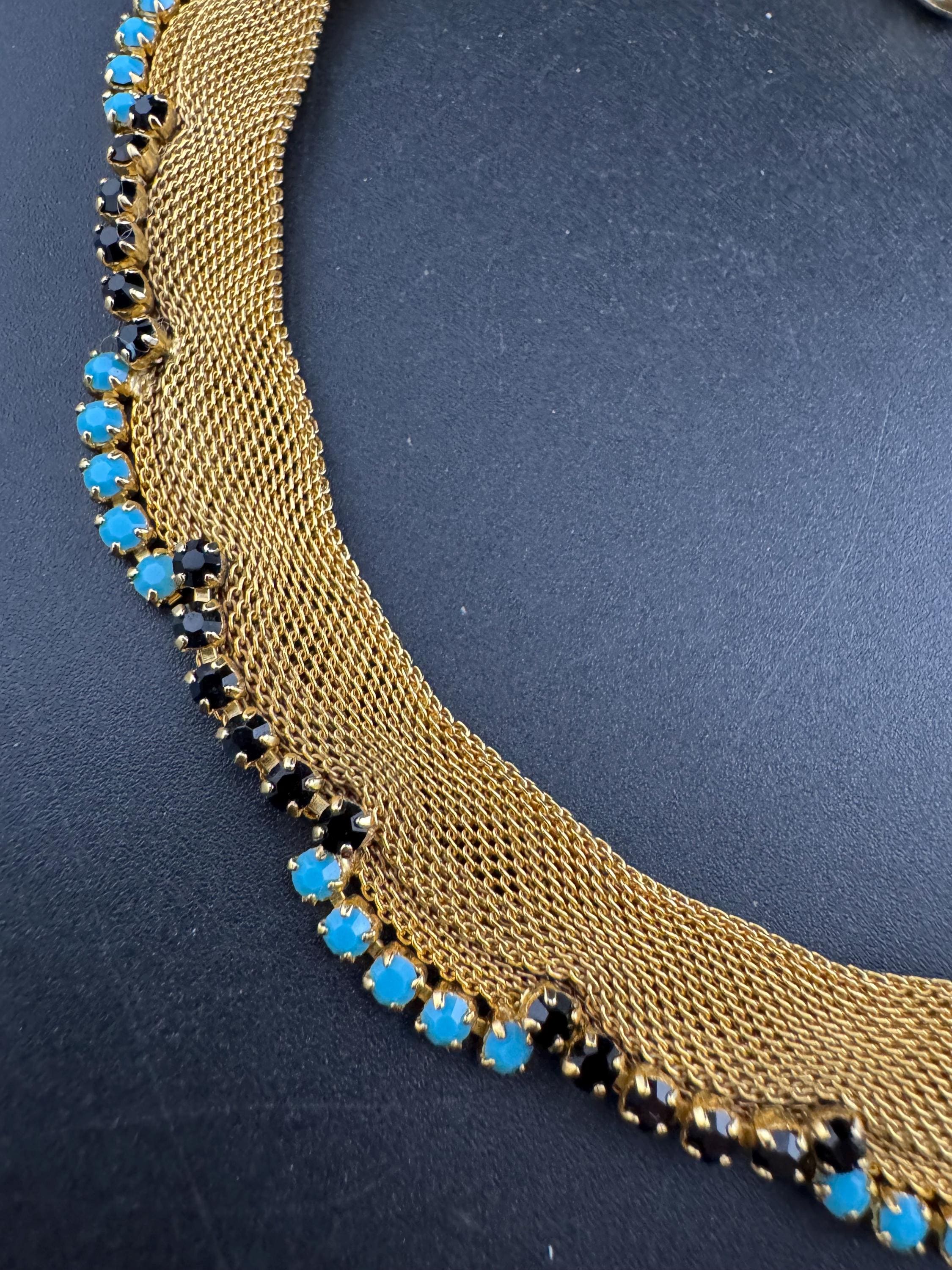 Vintage 1960s gold tone mesh scalloped choker necklace with turquoise and black glass rhinestones