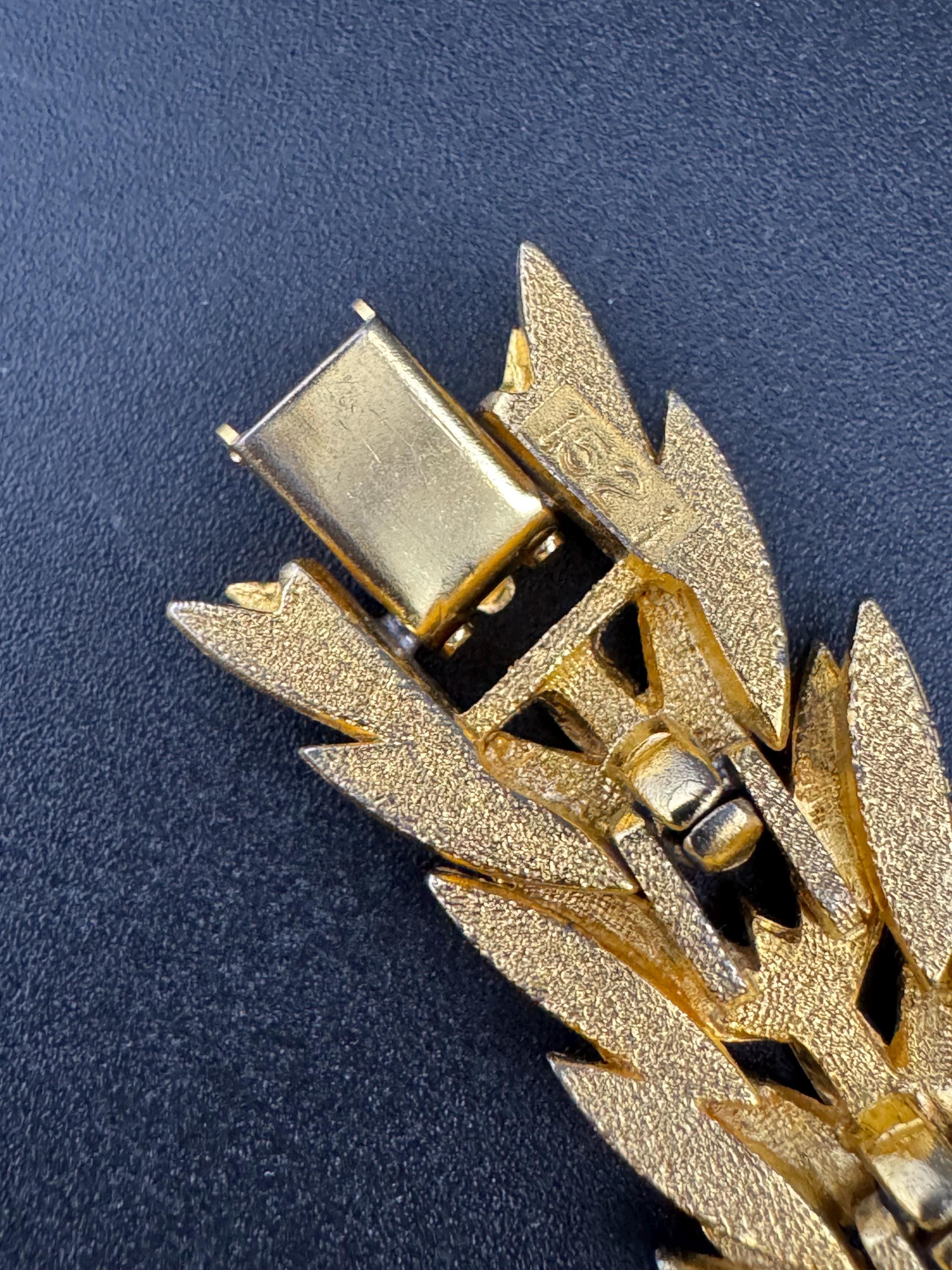 Vintage gold tone modernist abstract brutalist chunky panel link chevron bracelet 18.5cm x 2cm