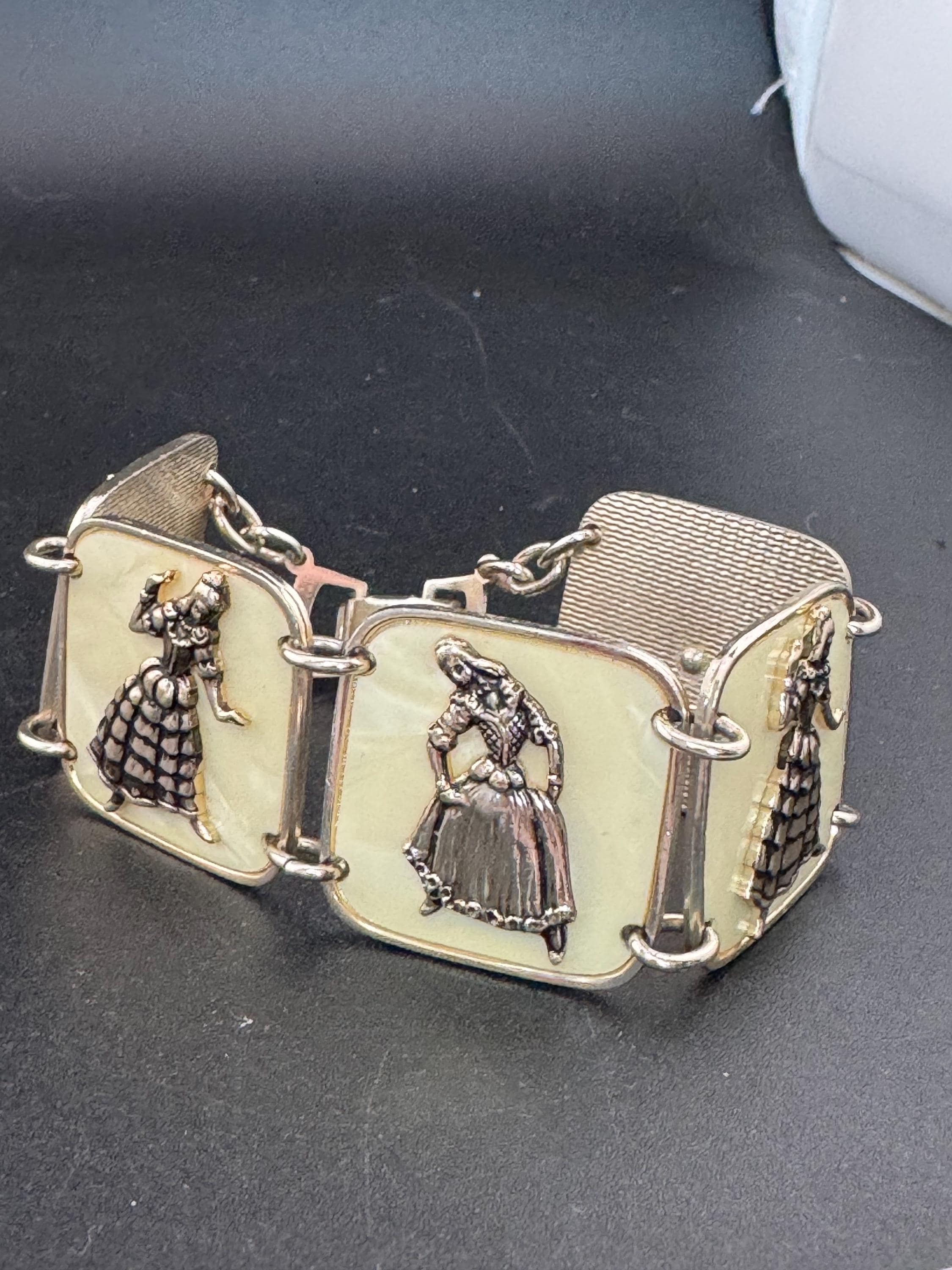 Vintage gold Tone lucite eastern dancing lady panel link bracelet lightweight aluminium Eloxal