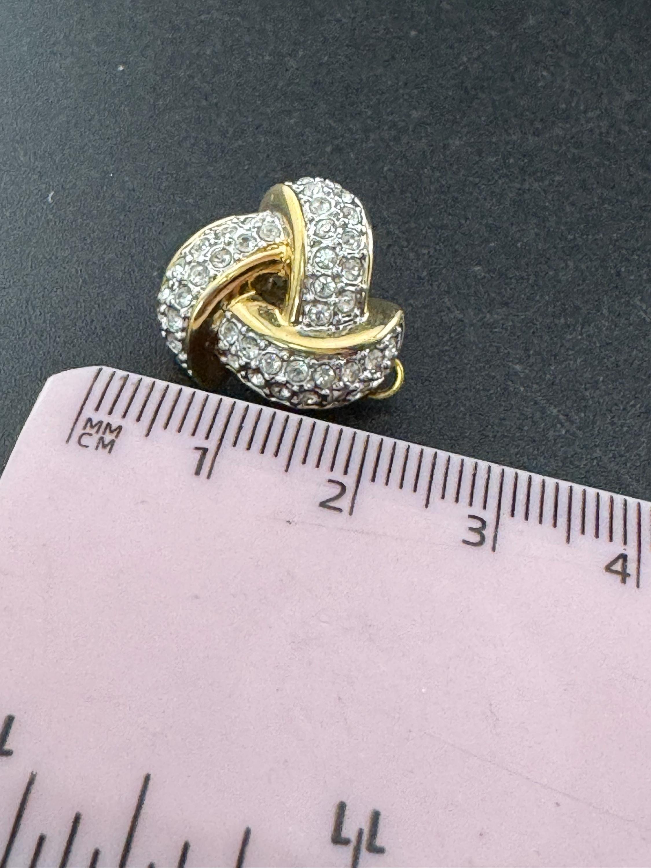 Vintage gold tone clear Rhinestone diamante stud knot clip on earrings