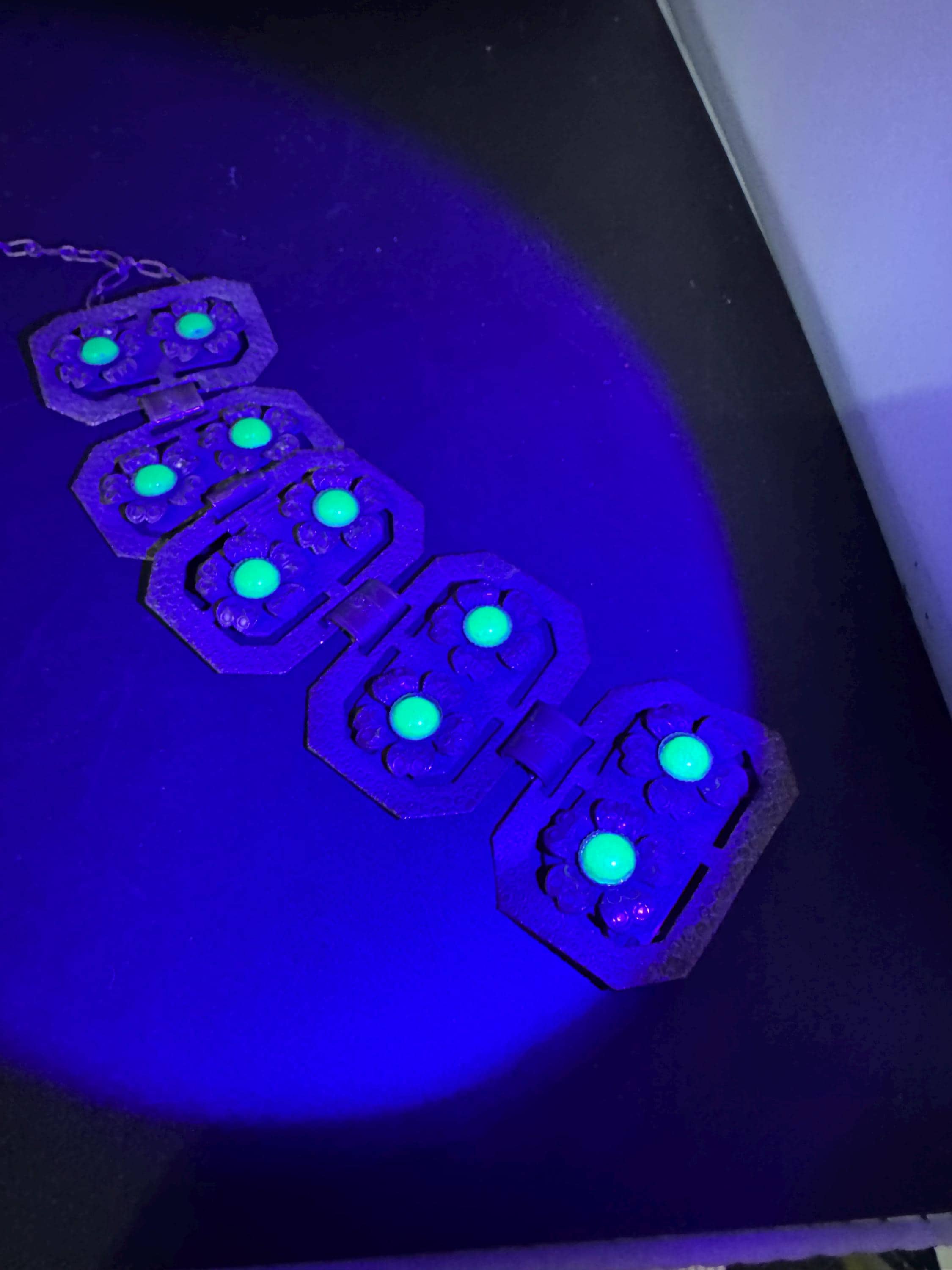 Gray Kingsburg art deco Uranium UV reactive Czech Green cabochon brass panel link wide bracelet