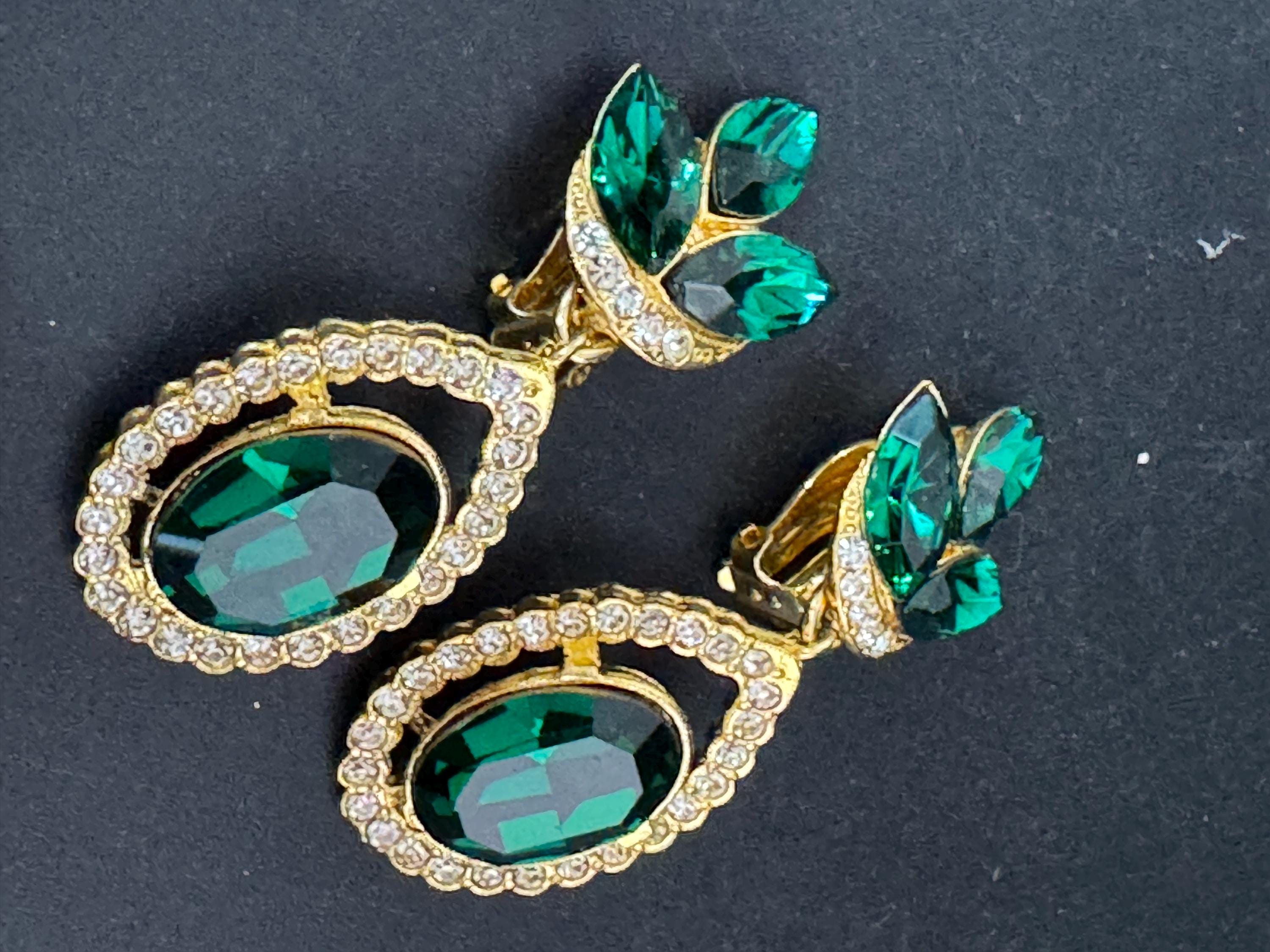 vintage oversized 5.5cm gold tone emerald green and Swarovski crystal dangly earrings