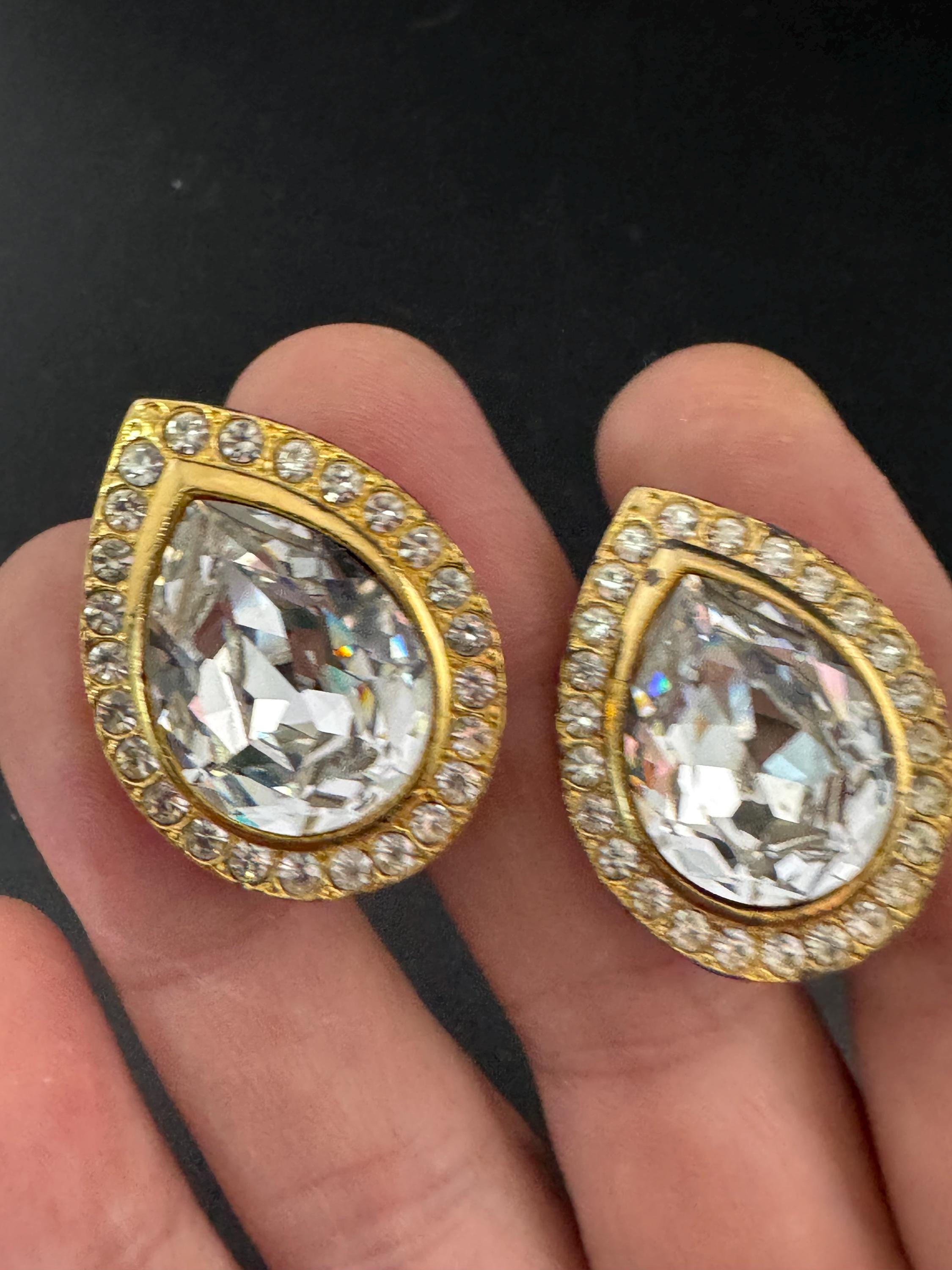 vintage oversized 3.5cm gold tone clear glass Swarovski crystal teardrop stud earrings 1980s