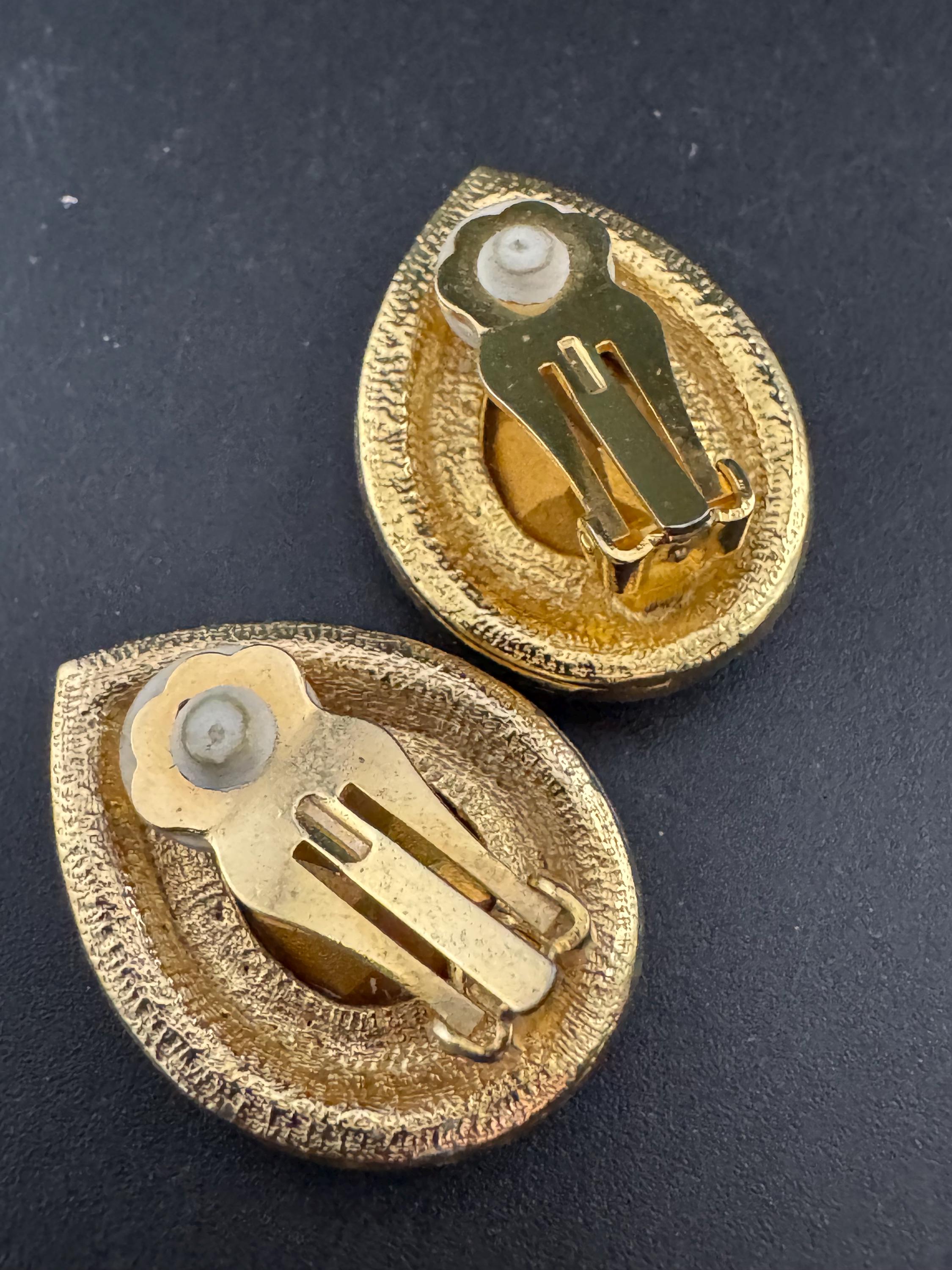 vintage oversized 3.5cm gold tone clear glass Swarovski crystal teardrop stud earrings 1980s