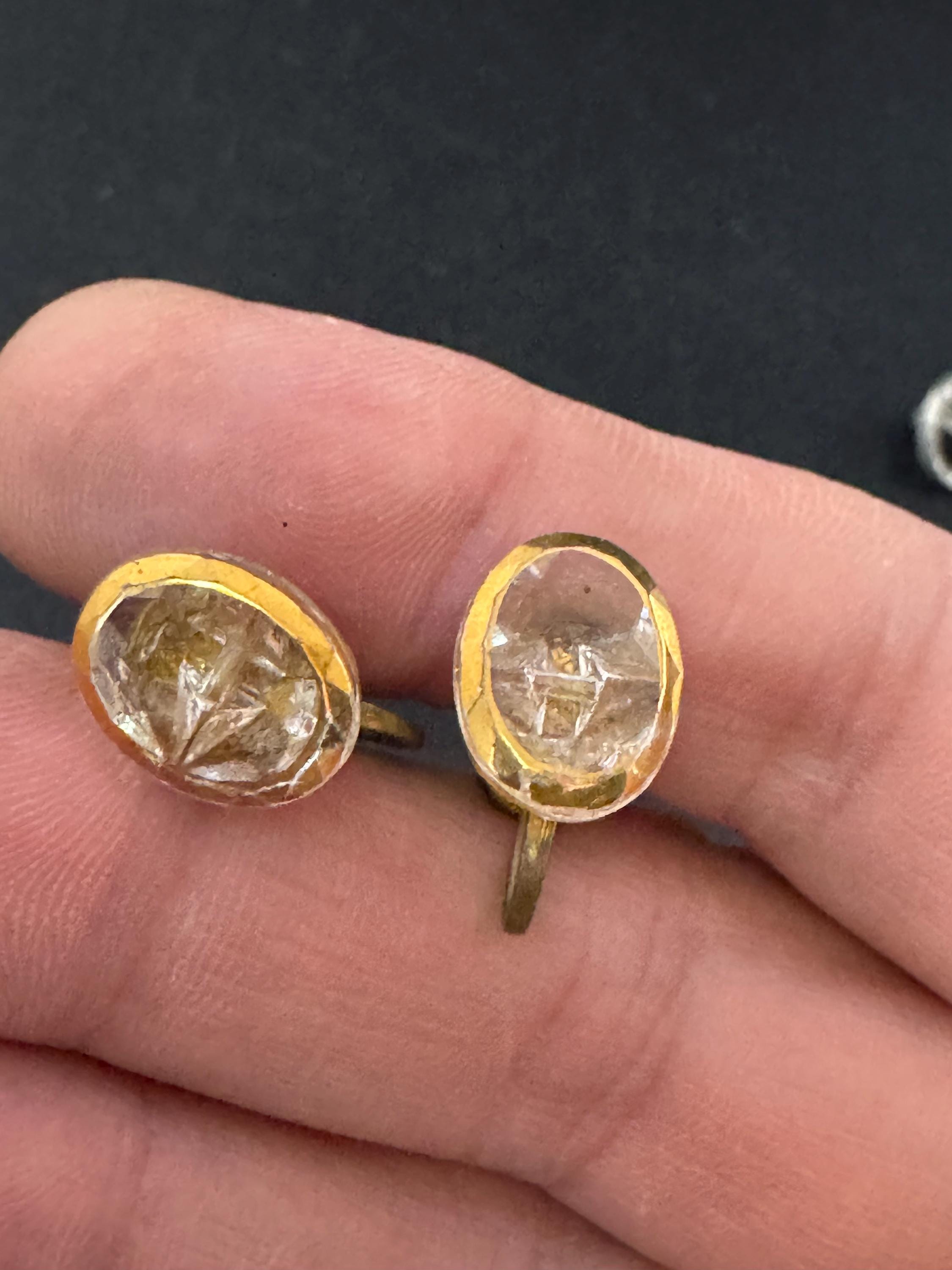 Vintage Gold Tone Rhinestone Clip On Earrings