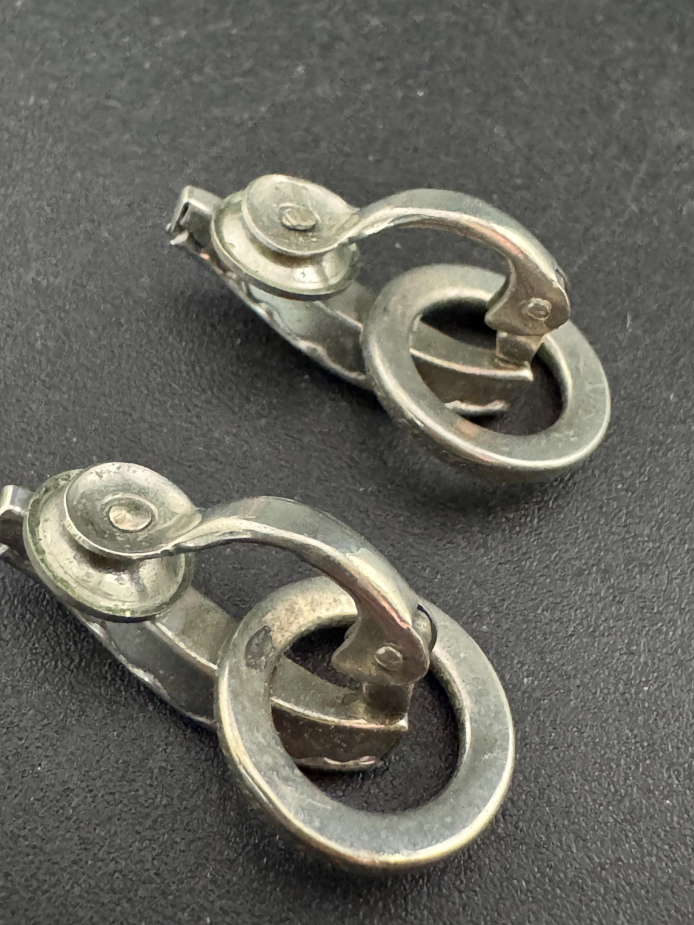 Vintage 1940s silver tone clear diamanté paste stud clip on earrings