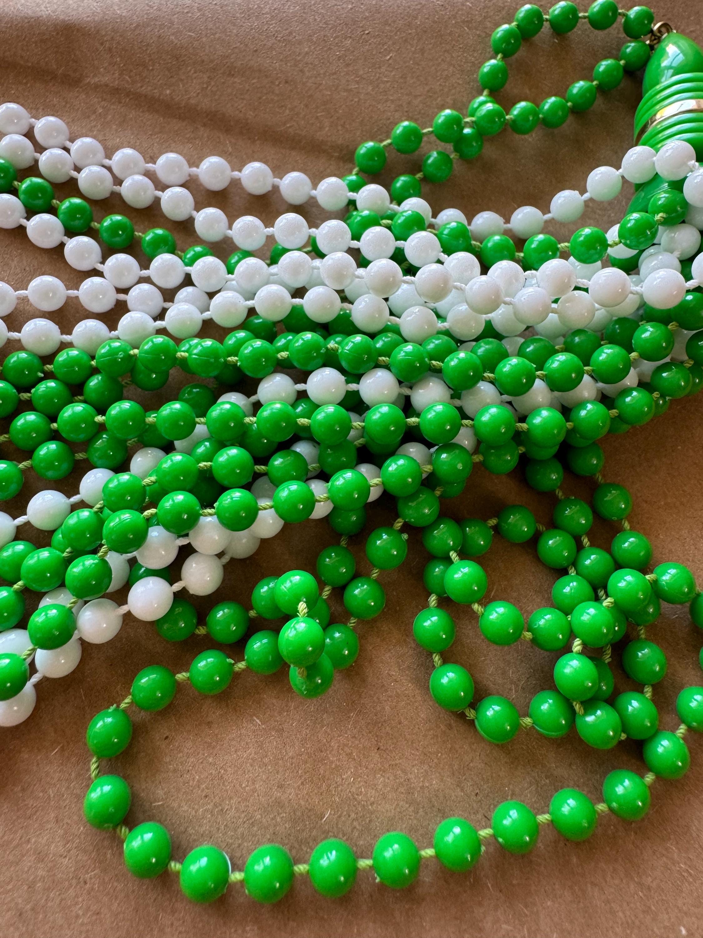 Vintage 1960s bright green and white plastic beaded long tassel necklace 76cm long