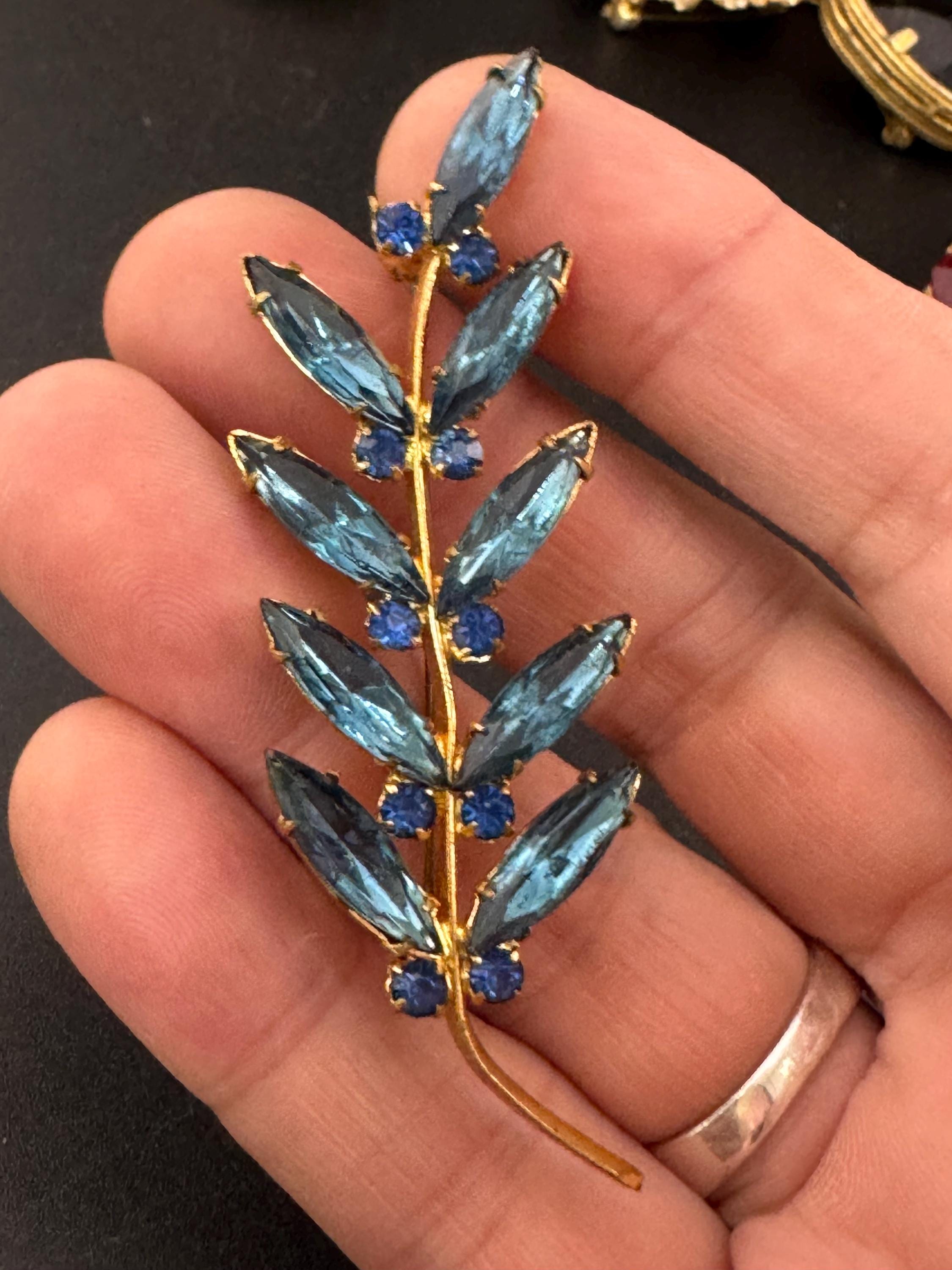 Vintage sapphire blue Faceted navette glass Diamanté floral Brooch