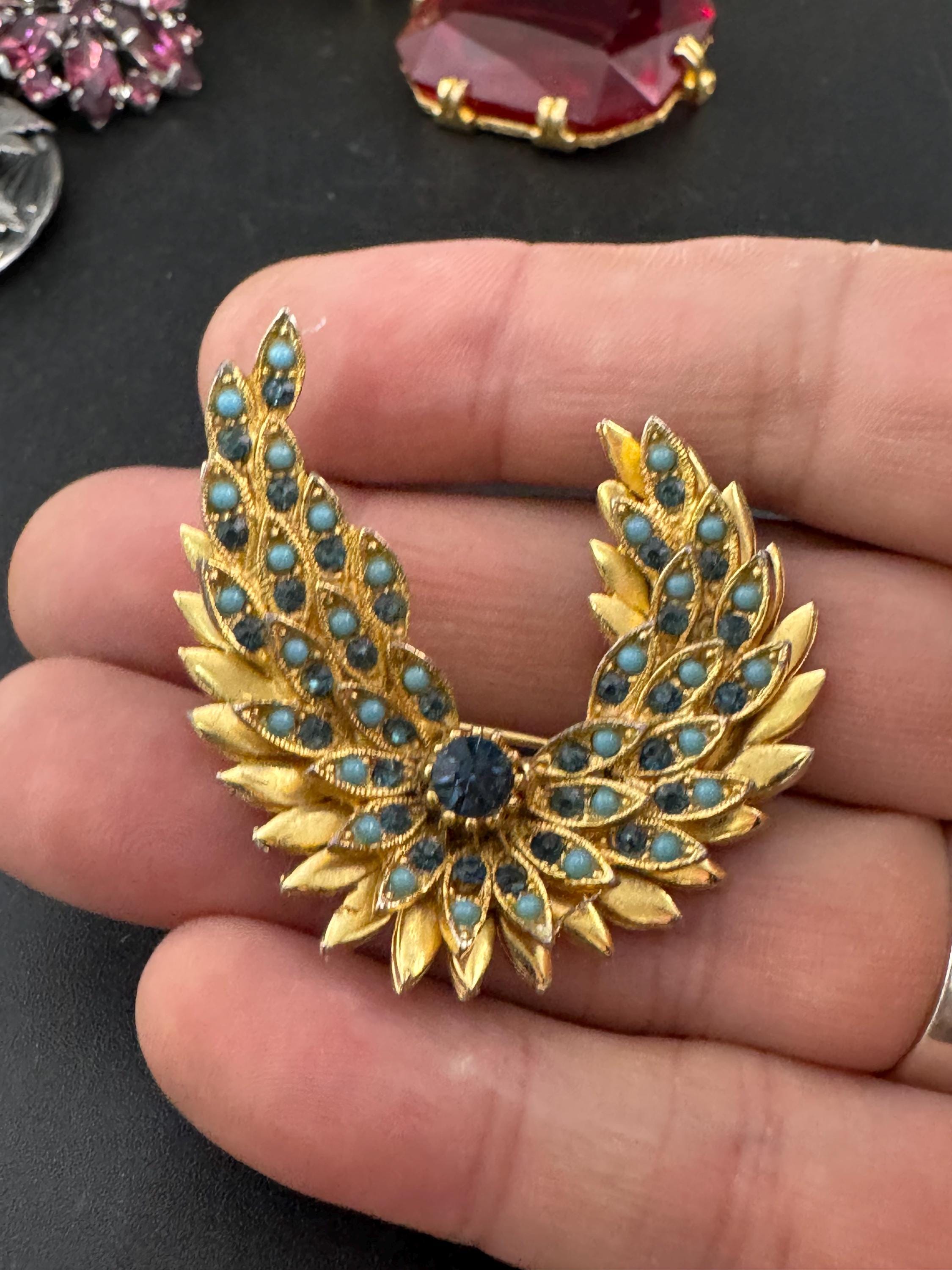 Vintage sapphire blue Faceted navette glass Diamanté floral Brooch