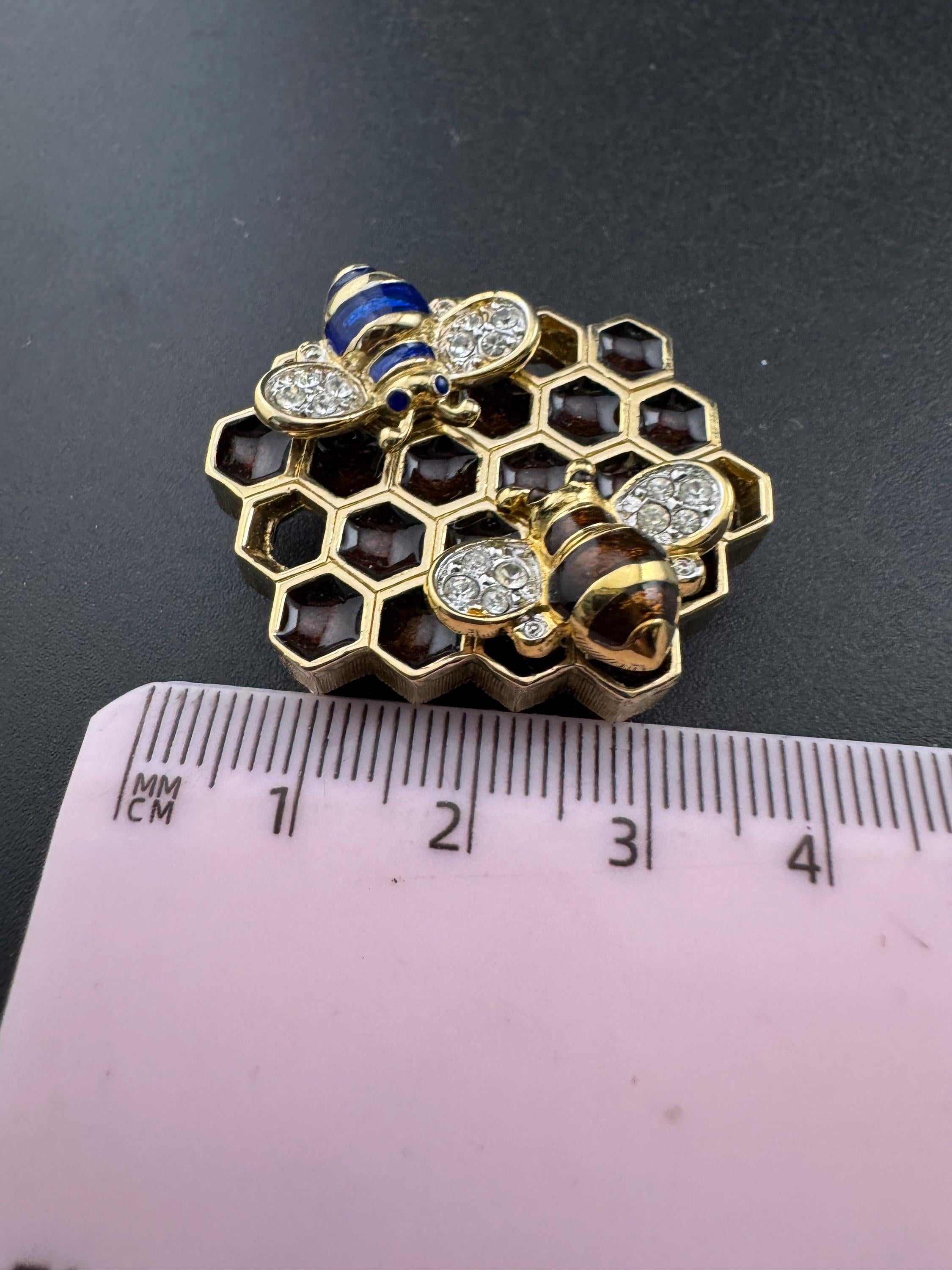 Vintage rhinestone and enamel honeycomb and bees brooch, interchangeable