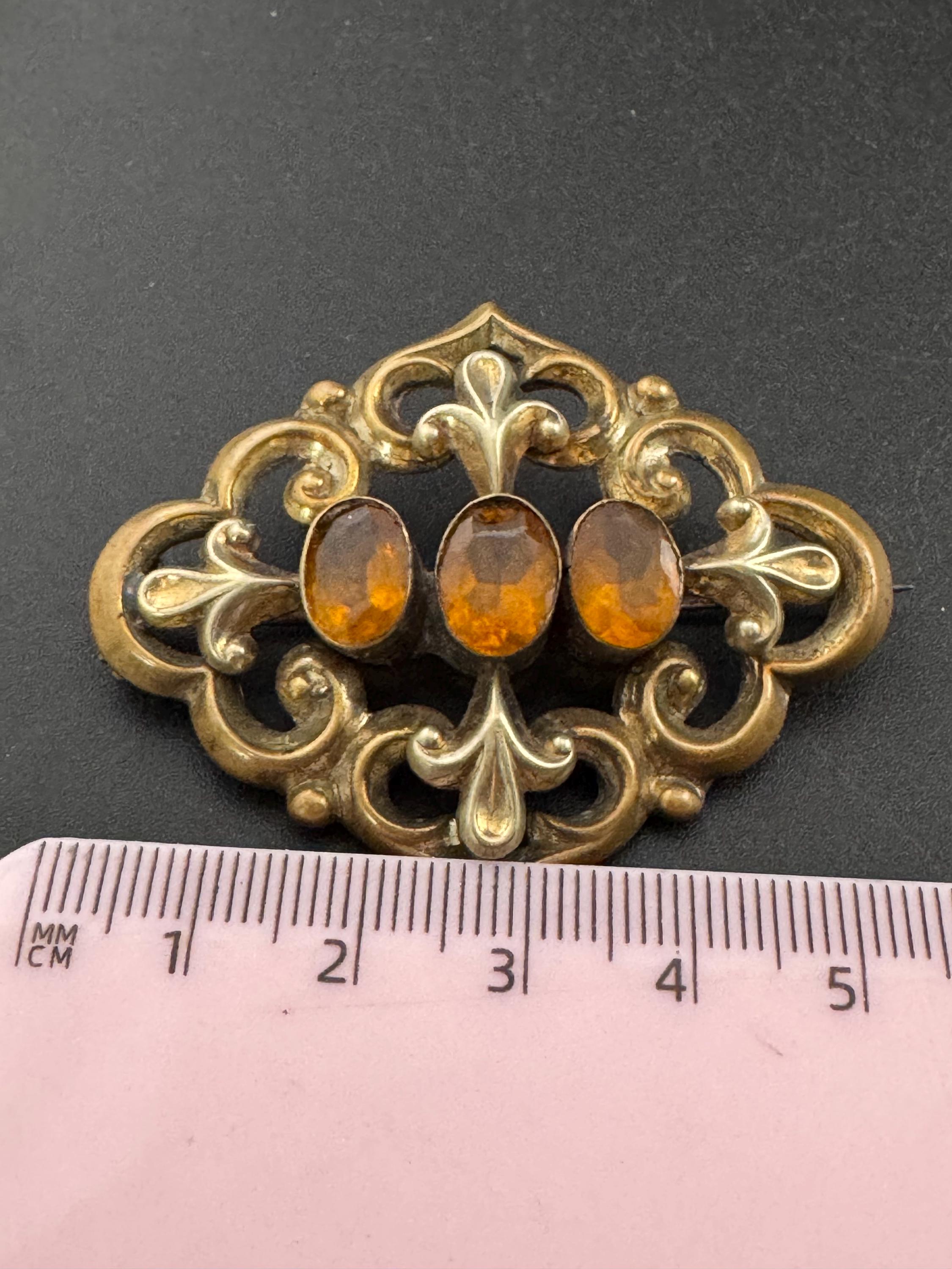 Victorian Orange citrine glass rhinestone brooch old c clasp gold metal