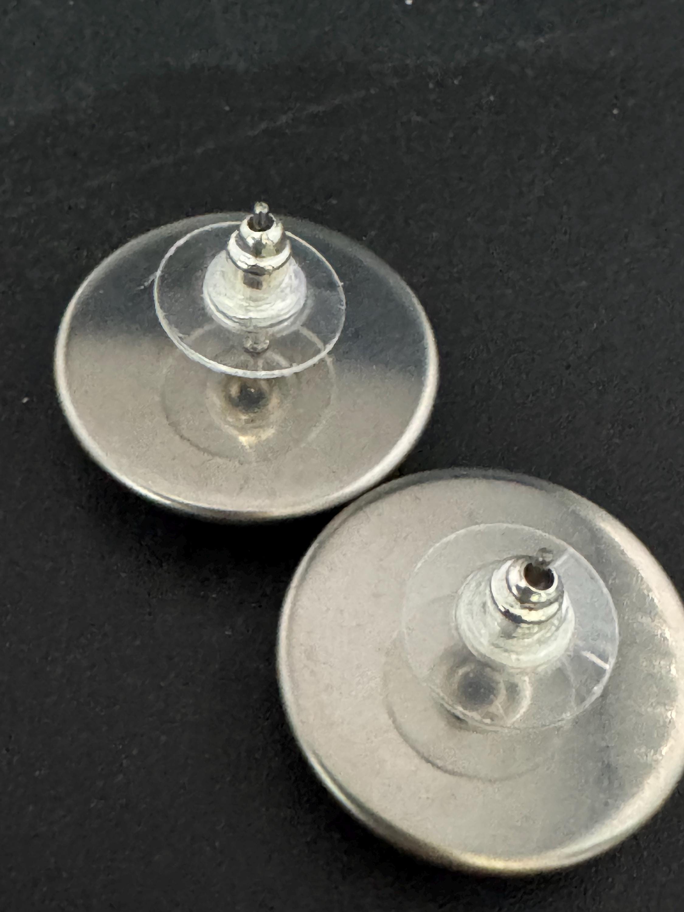 Retro Vinyl Record Stud Earrings: Black Orange Stainless Steel 20mm