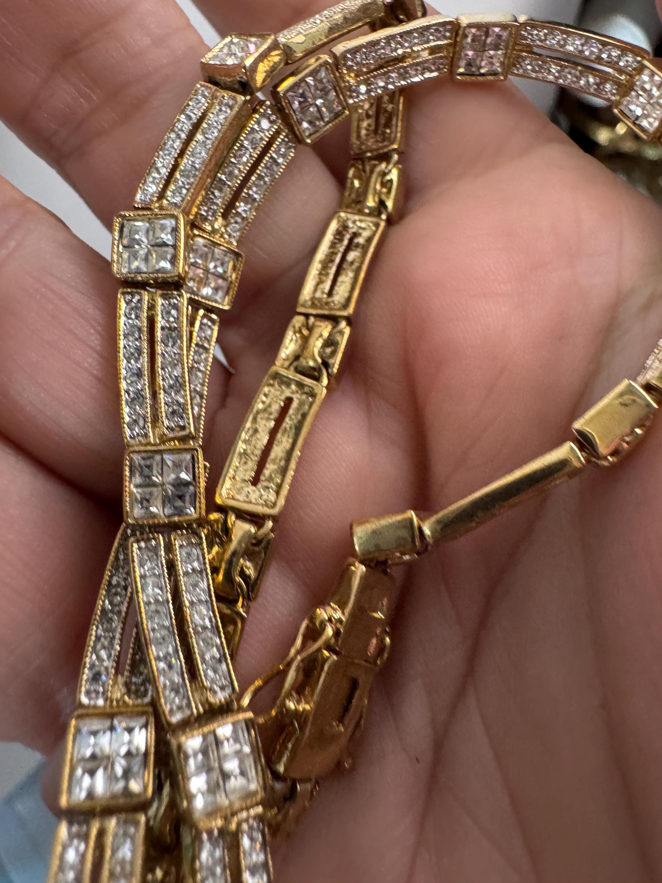 Vintage gold plated high end clear crystal diamanté necklace