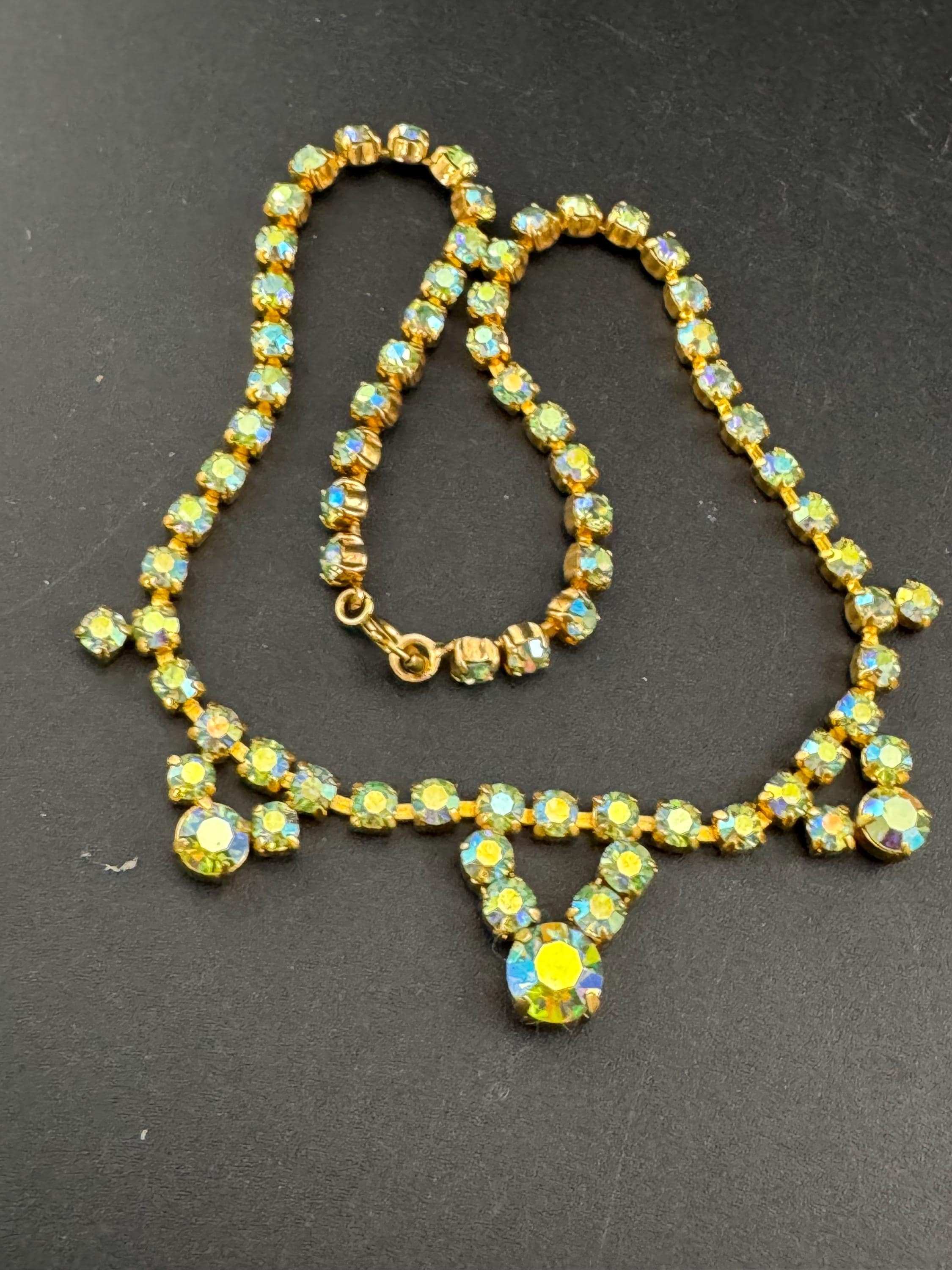 Uranium glass Petite fit 38.5 blue green Aurora borealis diamanté crystal necklace, glass, vintage