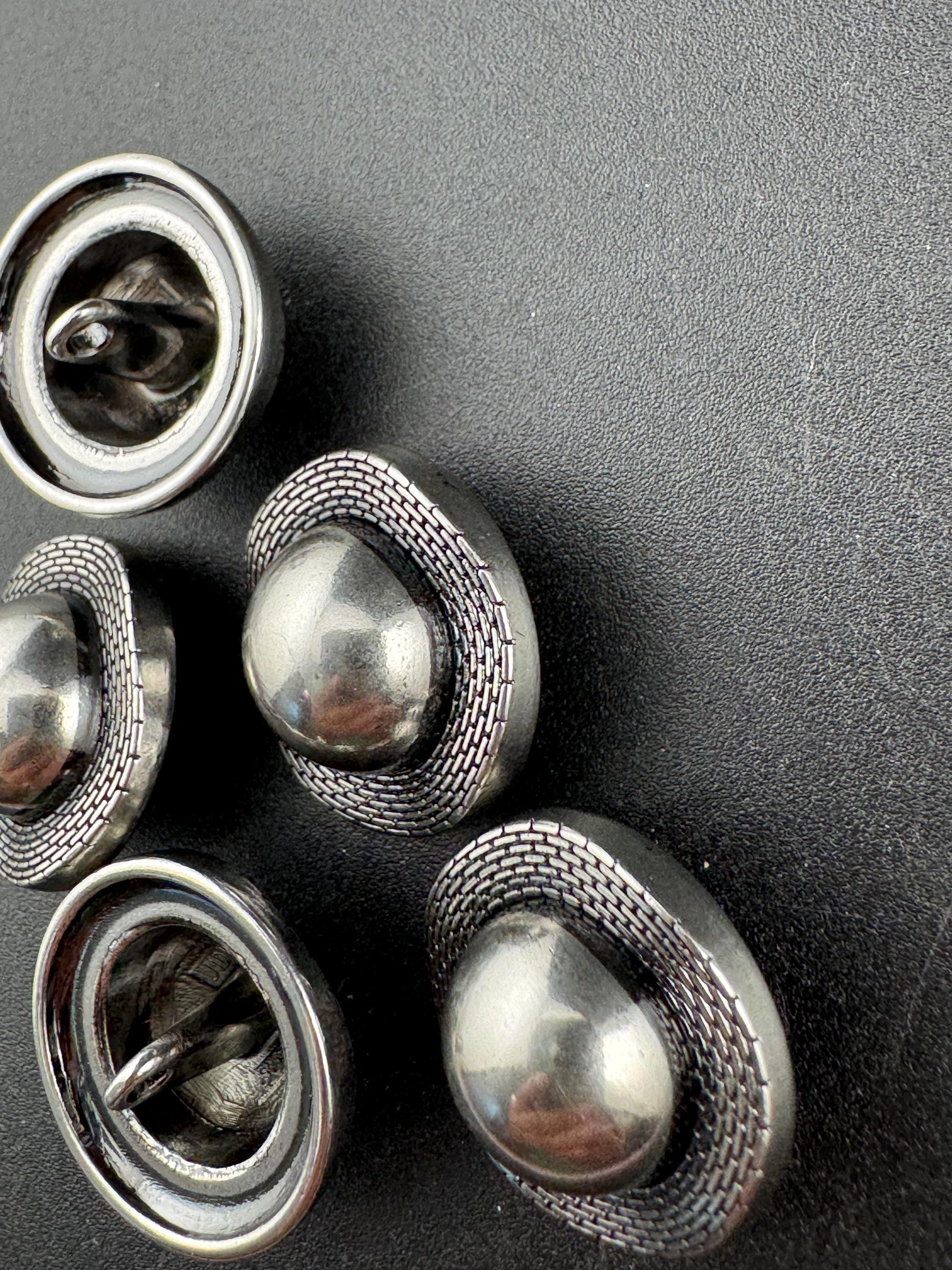 Pack 5 20mm dark grey silver tone irregular domed buttons ideal blazer cardigan