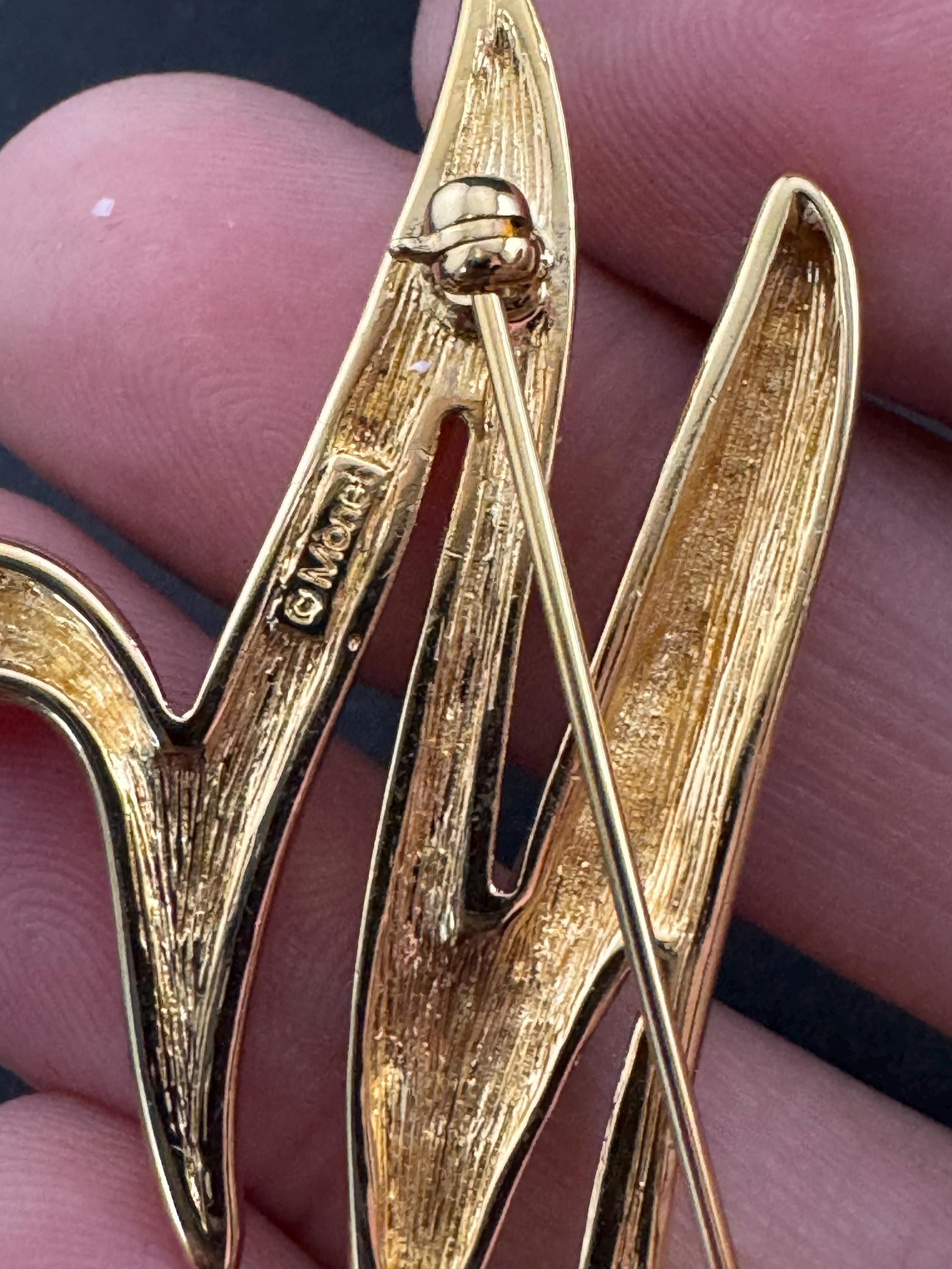 Signed MONET letter M monogram name brooch, gold tone 5cm