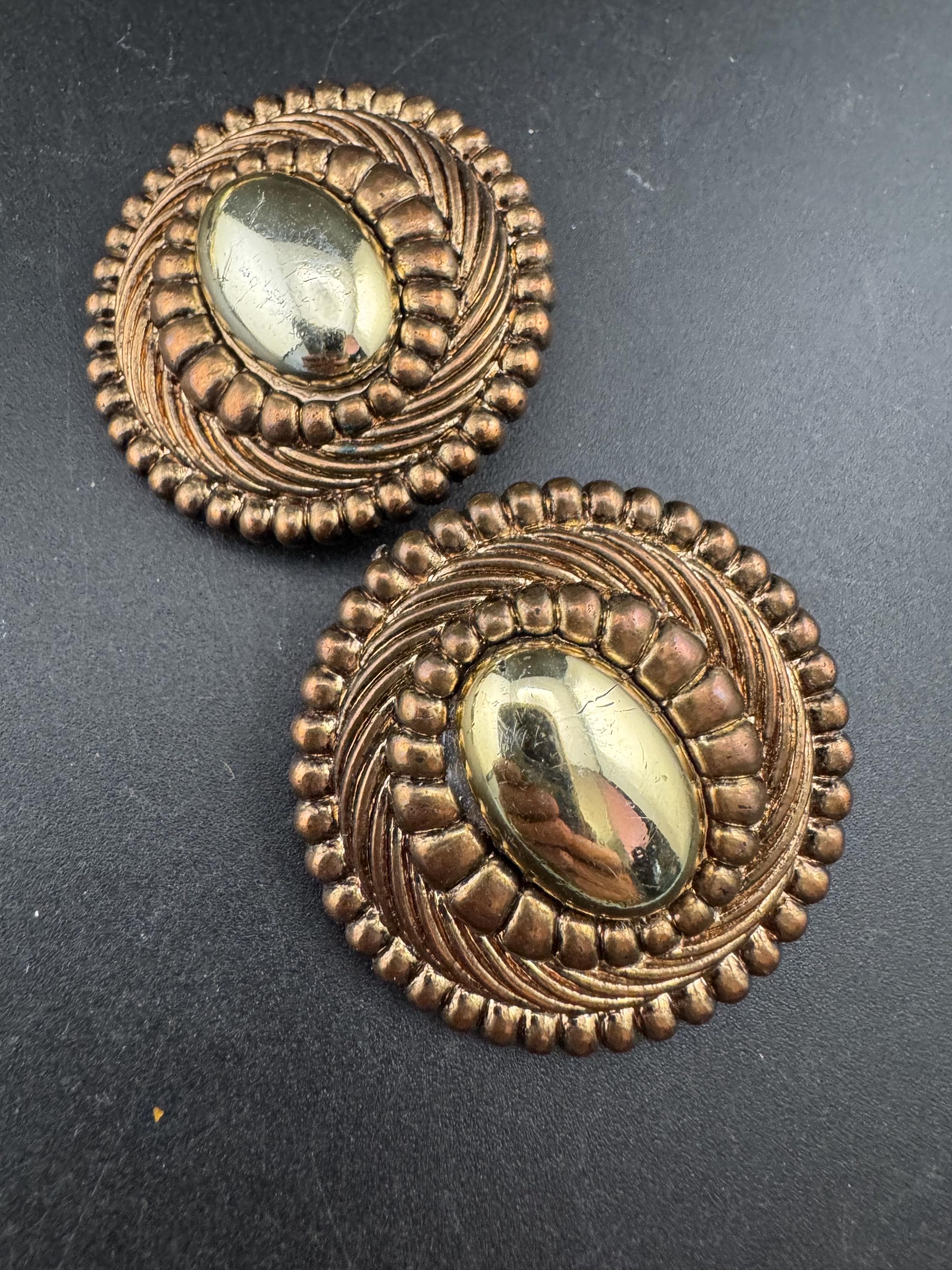 oversized round copper gold tone plastic and metal clip on earrings