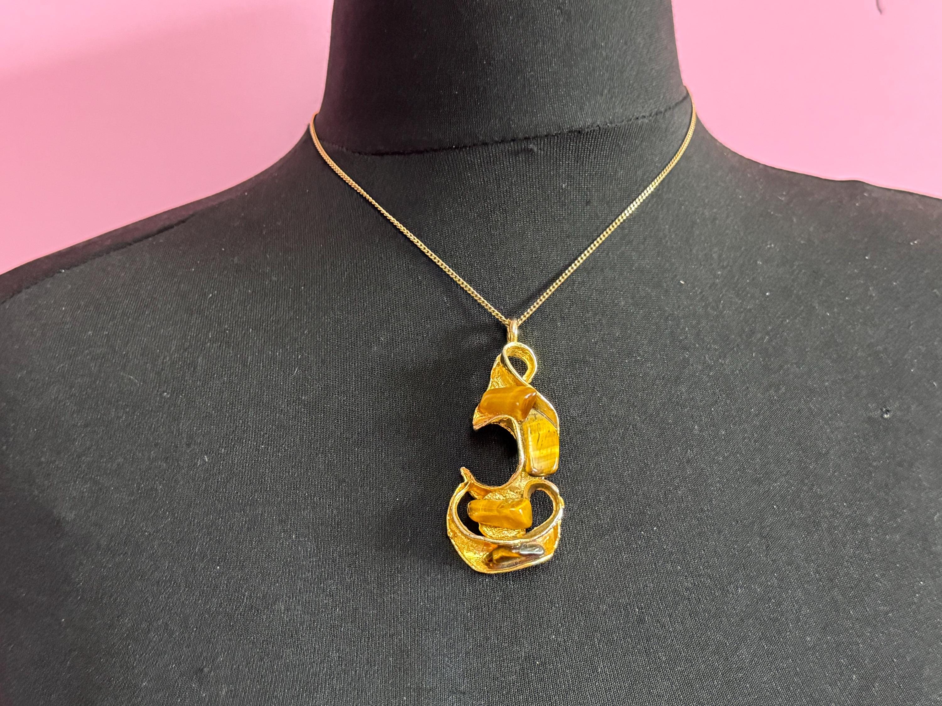 Gold tone 1970s Brutalist brown tigerseye gemstone combination pendant necklace and brooch