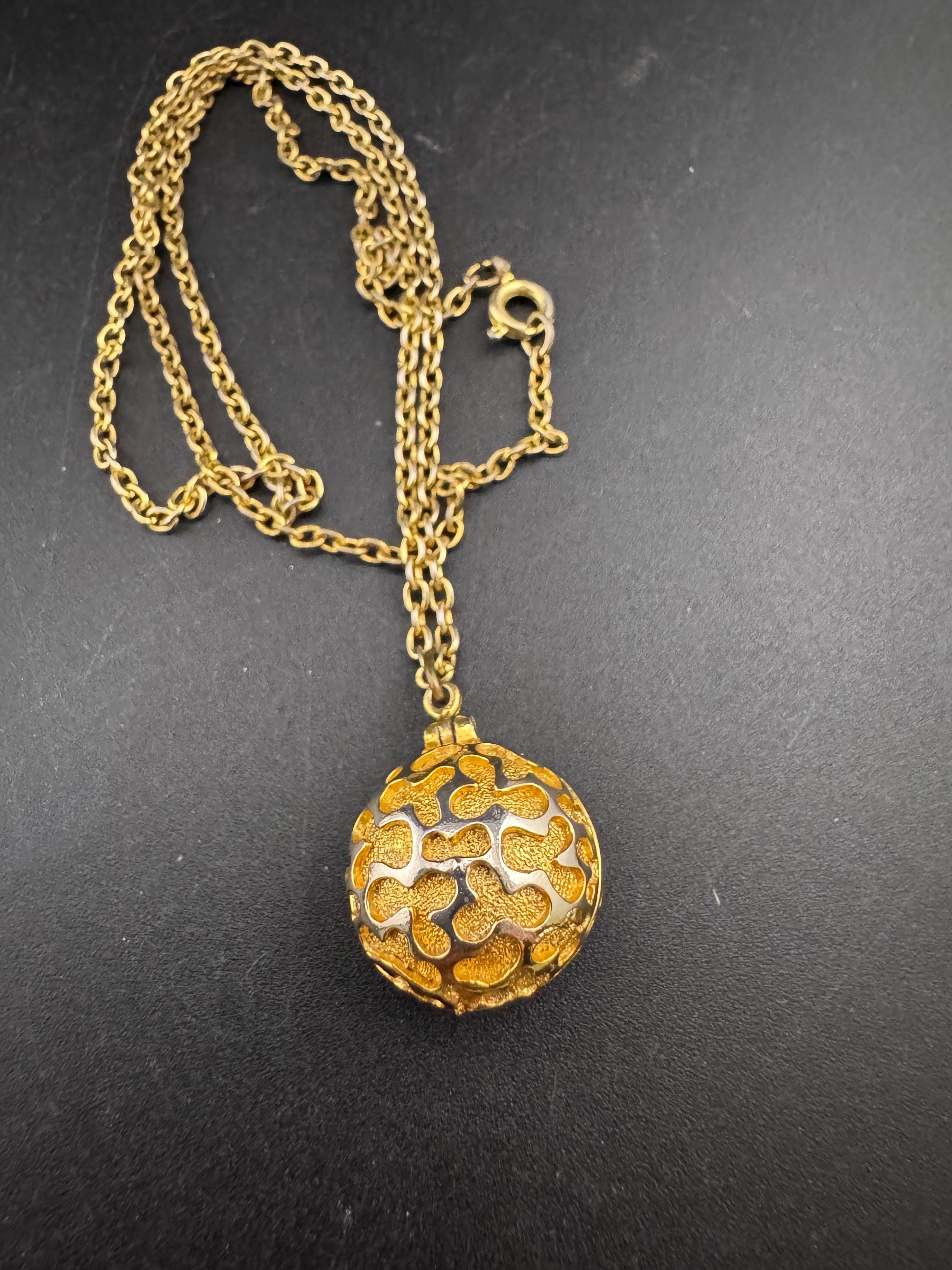 Retro 1980s modernist gold ball Locket Pendant Necklace